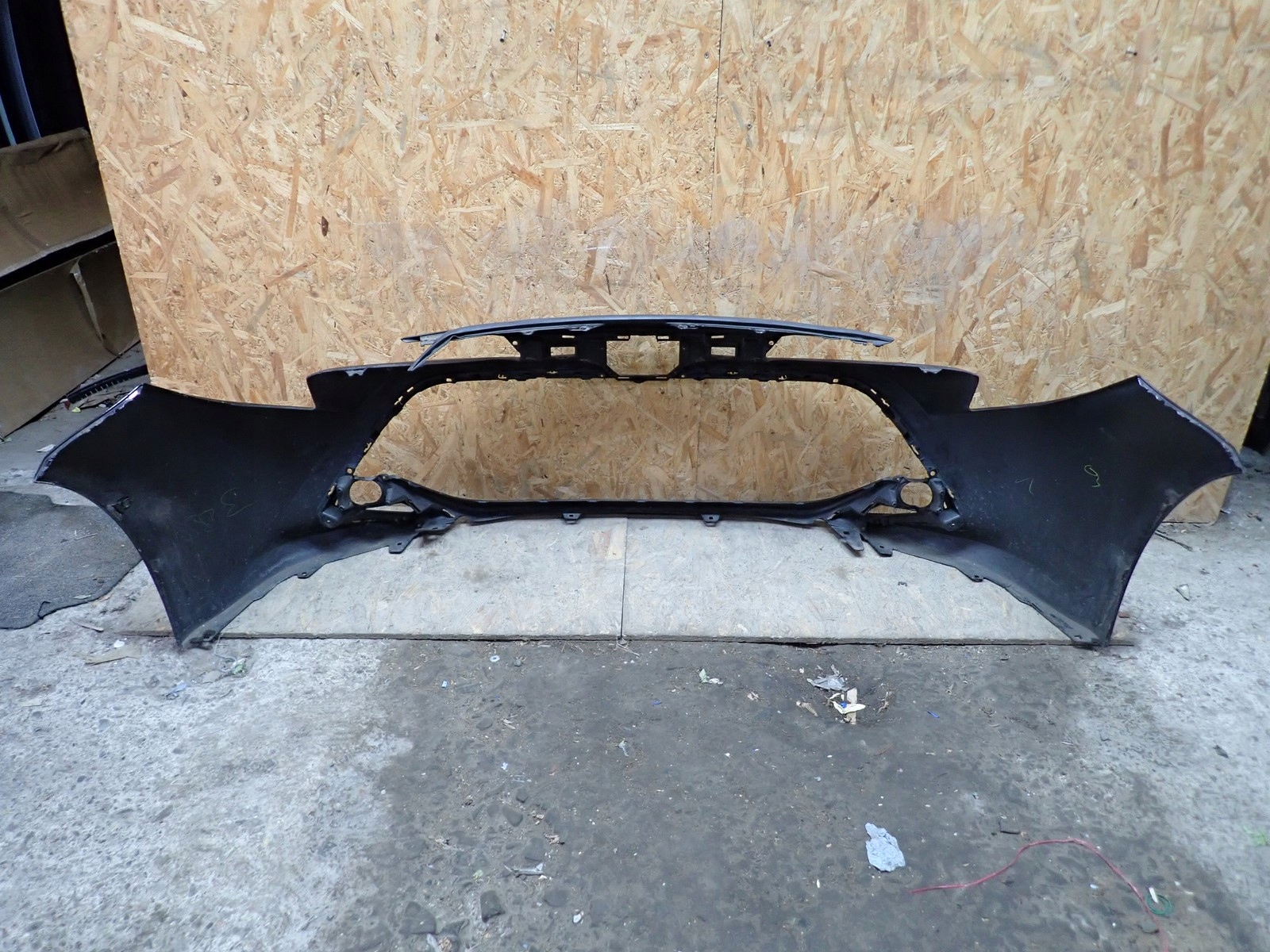 bumper front front TOYOTA COROLLA E21 HB / KOMBI 2018