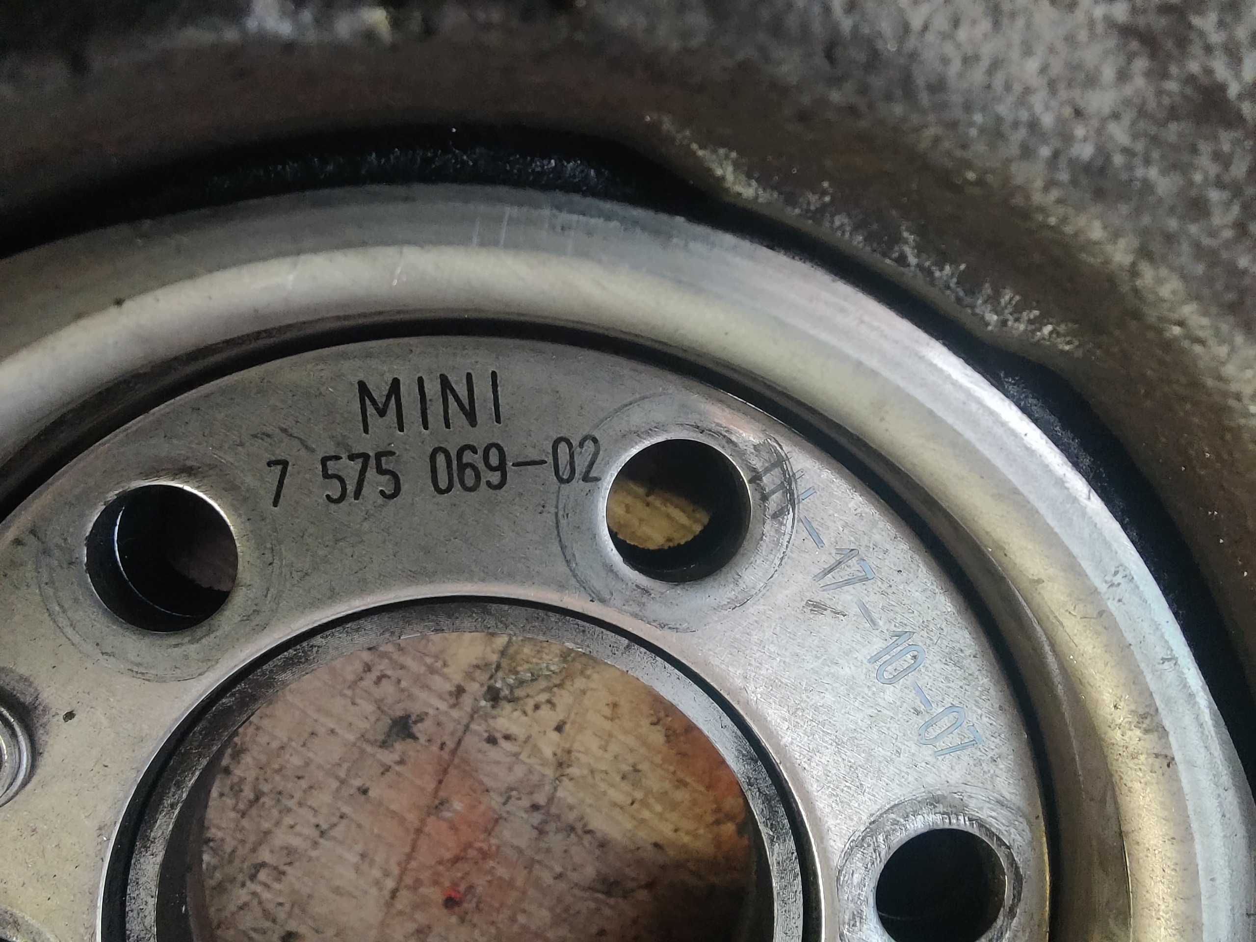 MINI COOPER R56 1.6 THP N14B16A VOLANO USATO 7575069 disco di pressione A772