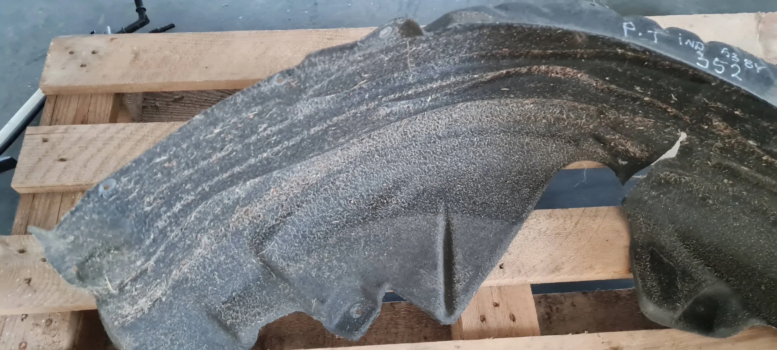 S3 8Y A3 mudguard left left rear part rear. sedan 8Y0810171A