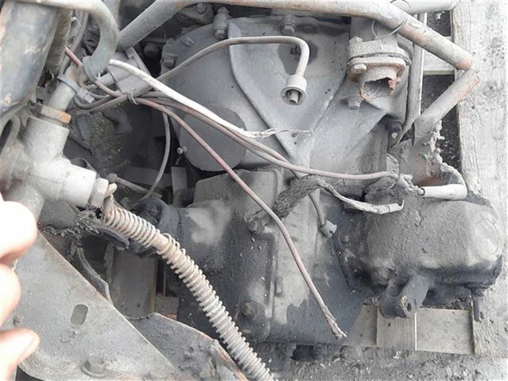 Skrzynia biegów Manualna Gaz 66 4.2 V8 Rodzaj skrzyni Manualna