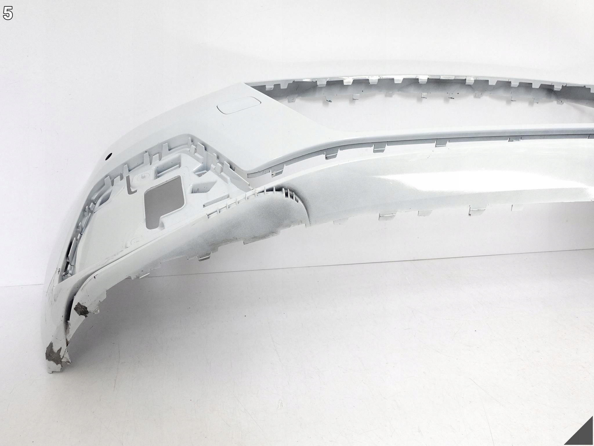 AUDI A1 S1 II 82A (2 GENERACJA) 18- ZWYKLY bumper front (6xPDC) (APS+PLA)