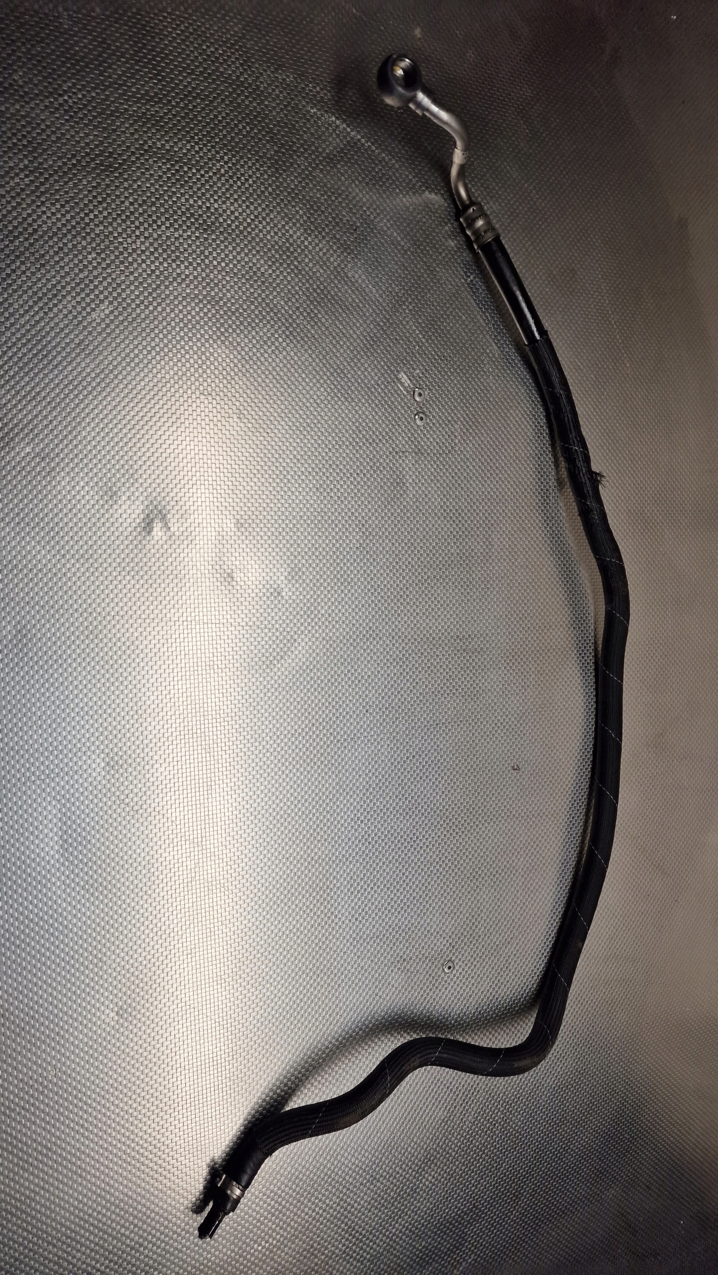 4F1422891M - AUDI A6 A6 3.0 TDI вспомогательный шланг CDY BMK ASB