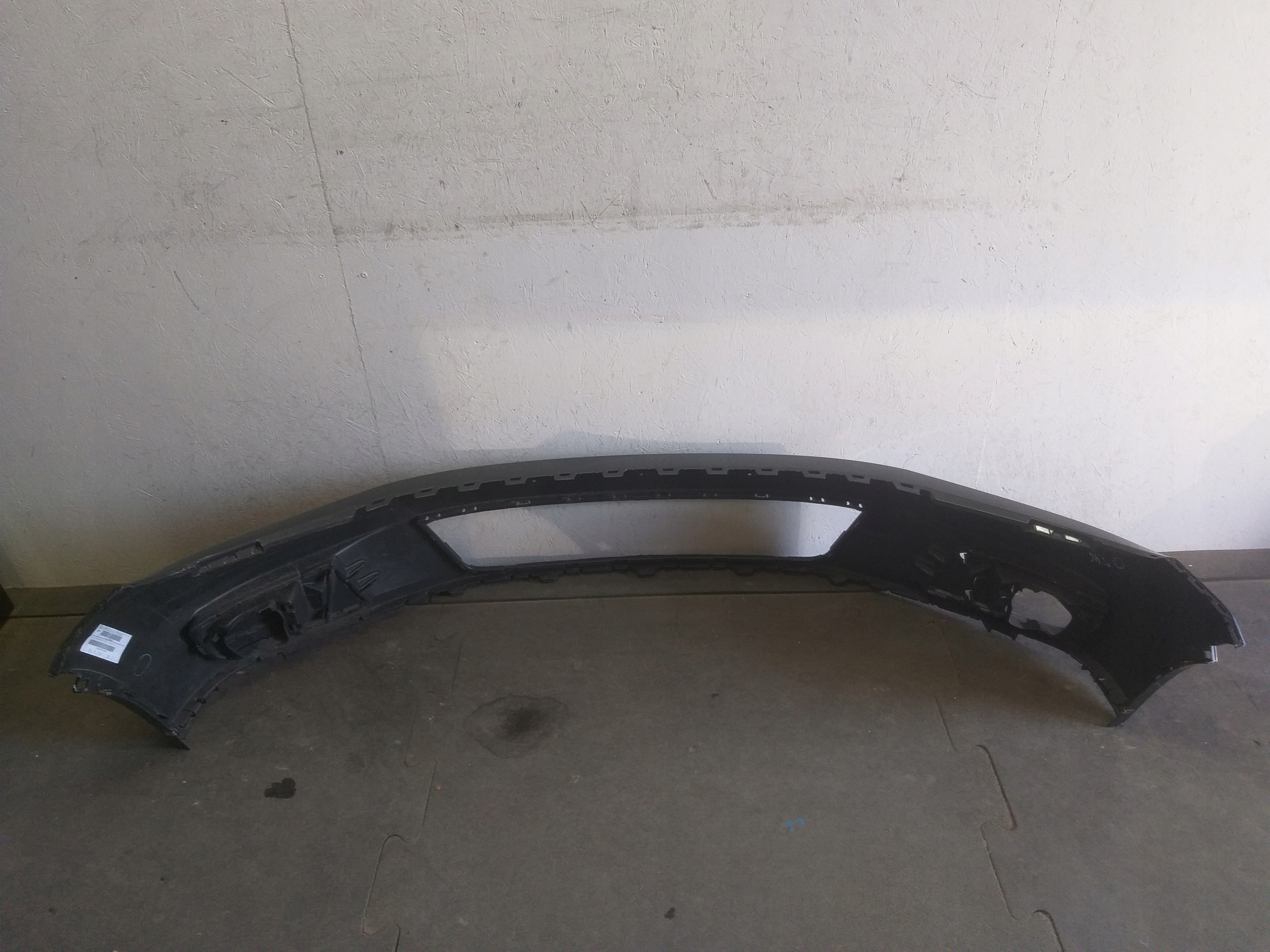 BUMPER FRONT VW TIGUAN LIFT 11-15 5N0
