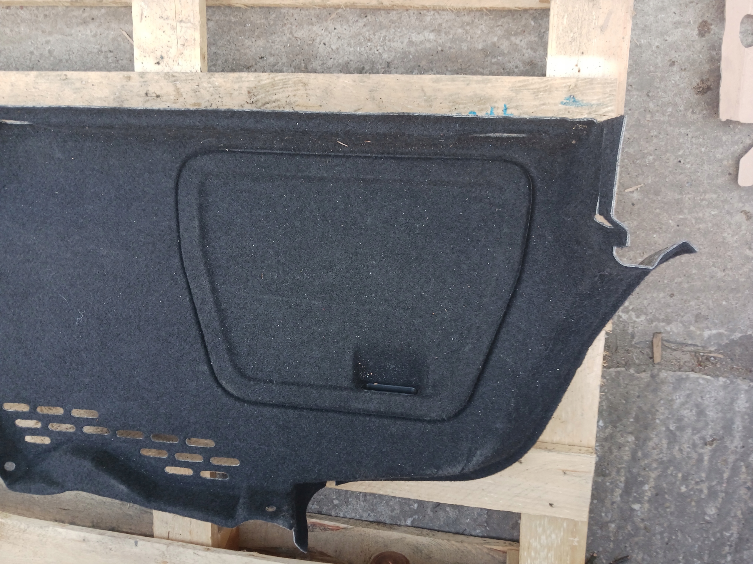 boot upholstery Audi A4 B8 8K5863887A