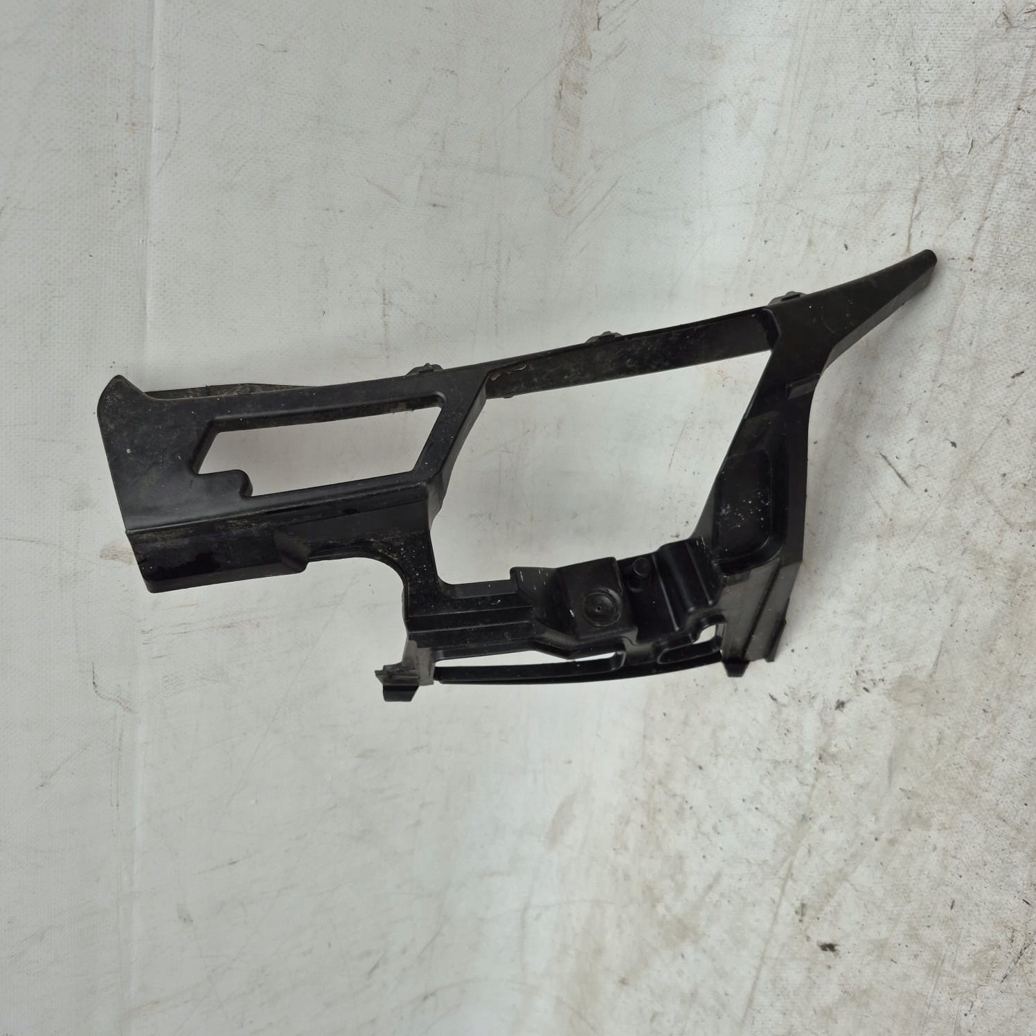 VW GOLF 6 VI support left of a bumper front 5K0807723B
