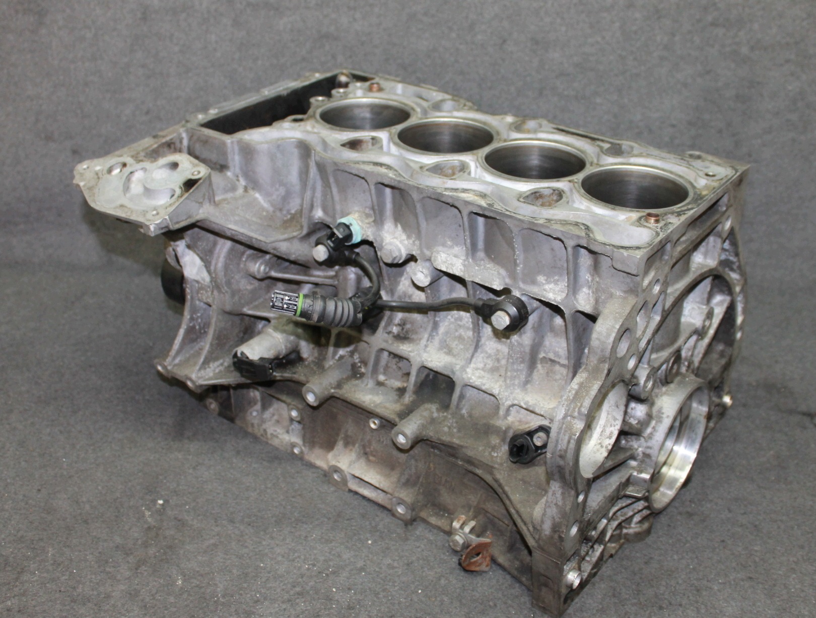 BMW E81 E87 E88 E90 E60 E61 1.8i 2.0i N43B20A BLOK Motore