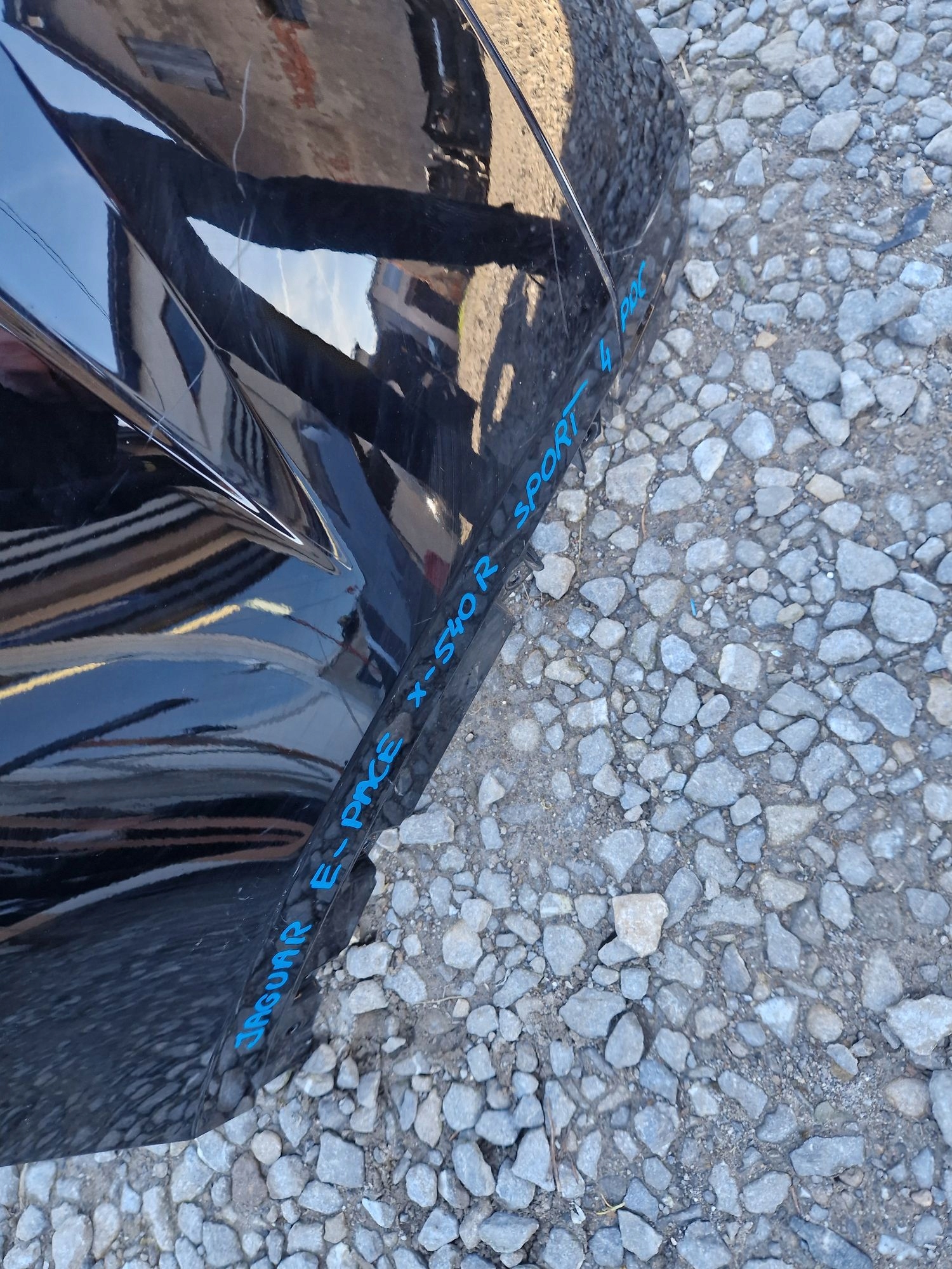 STOSSSTANGE HINTEN JAGUAR E-PACE X540 2017R->