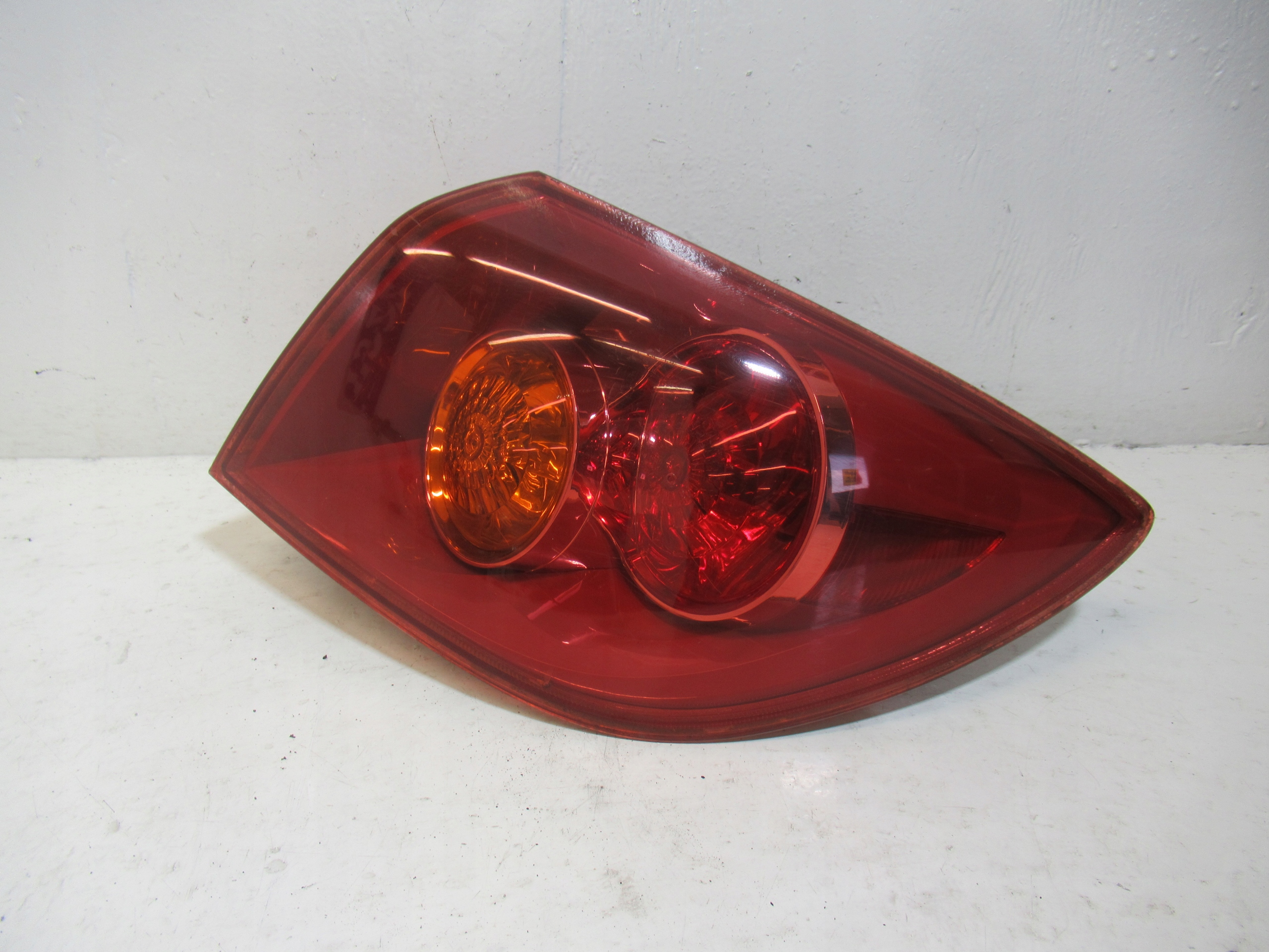 light right rear MAZDA 3 2004 STANLEY