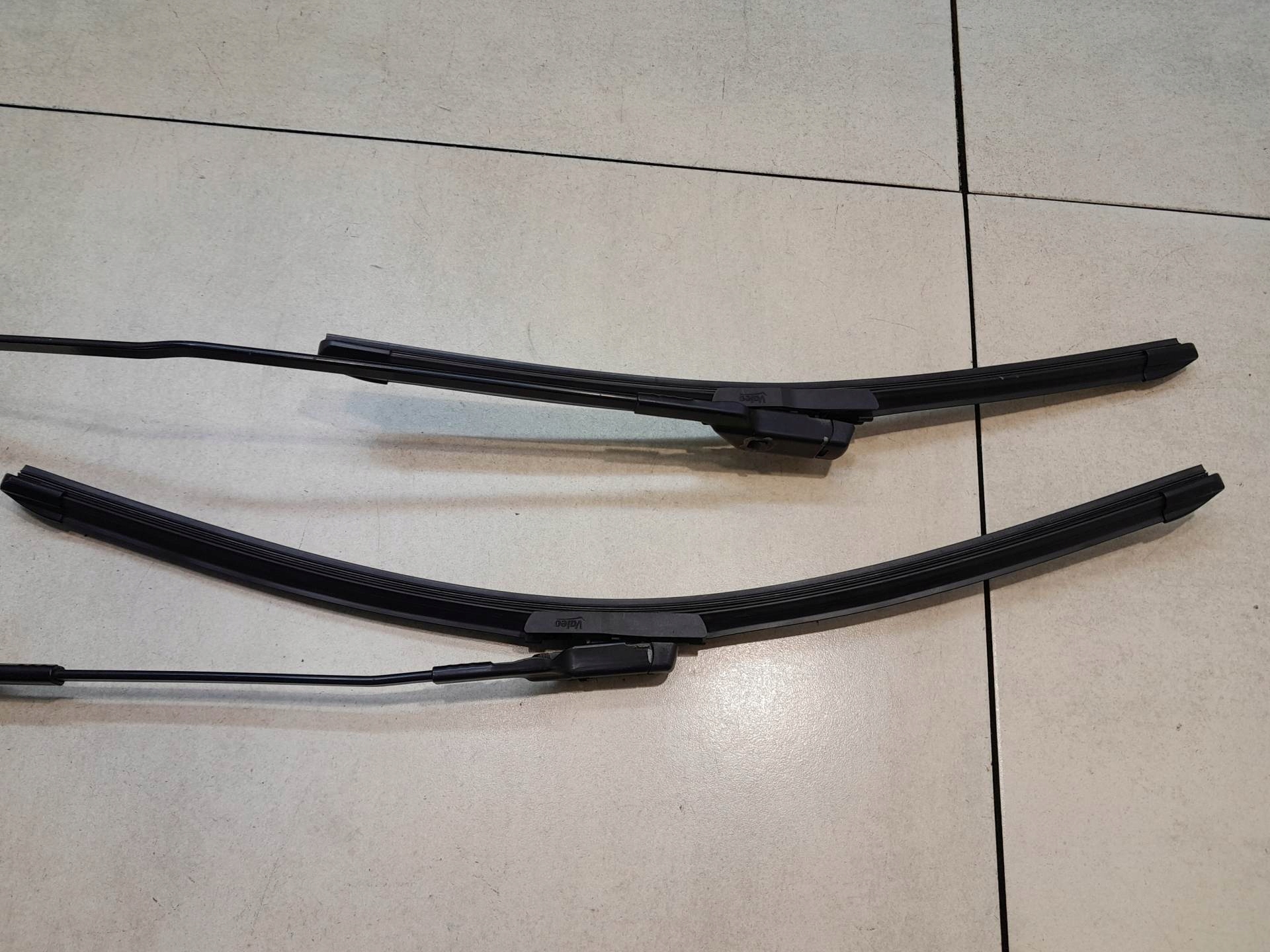 wiper arm front TOURAN and FL 2K1955410A