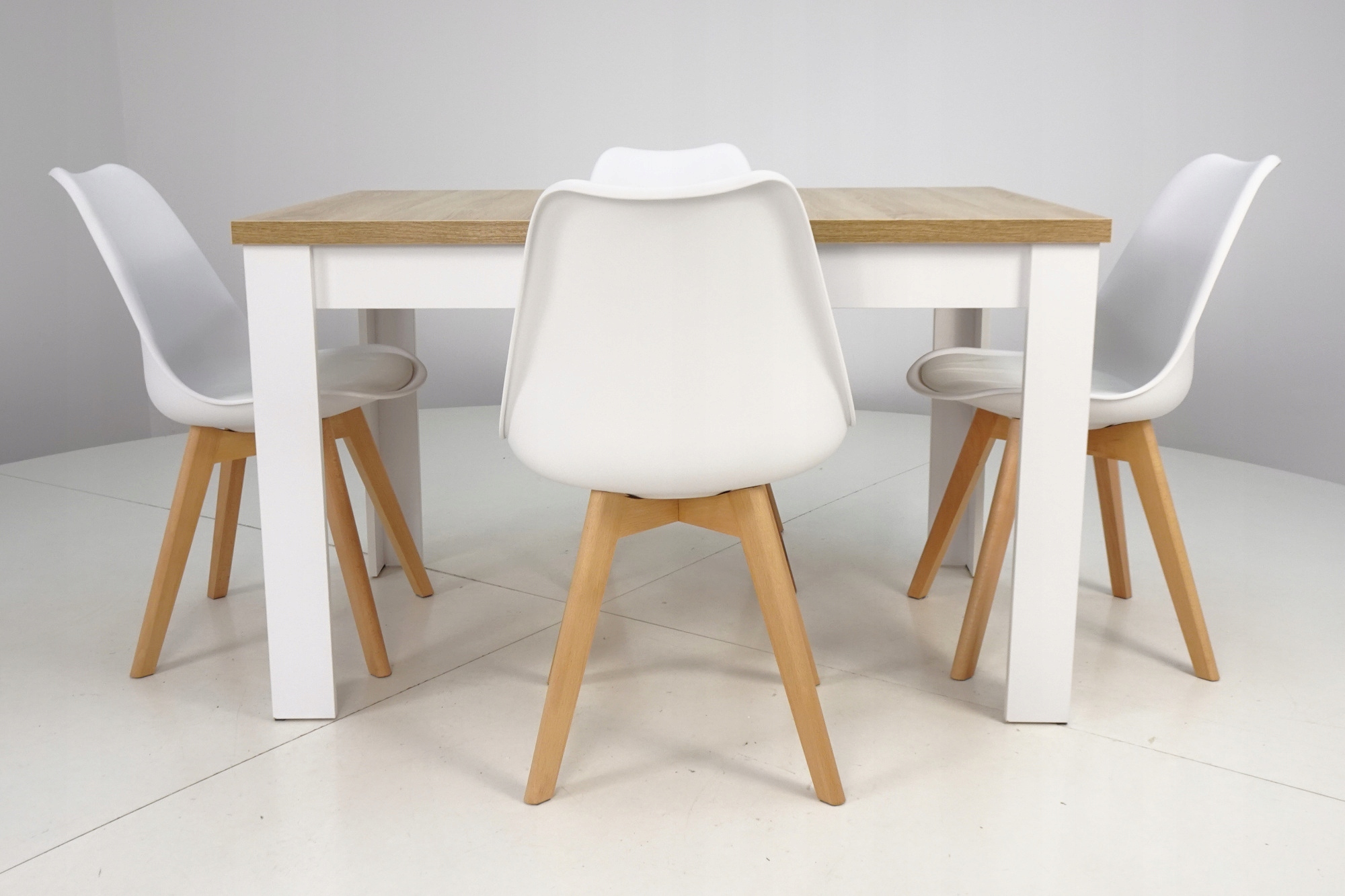SKANDYNAWSKI ZESTAW 4 krzesła + stół 80x120/160 cm Wysokość stołu 74 cm