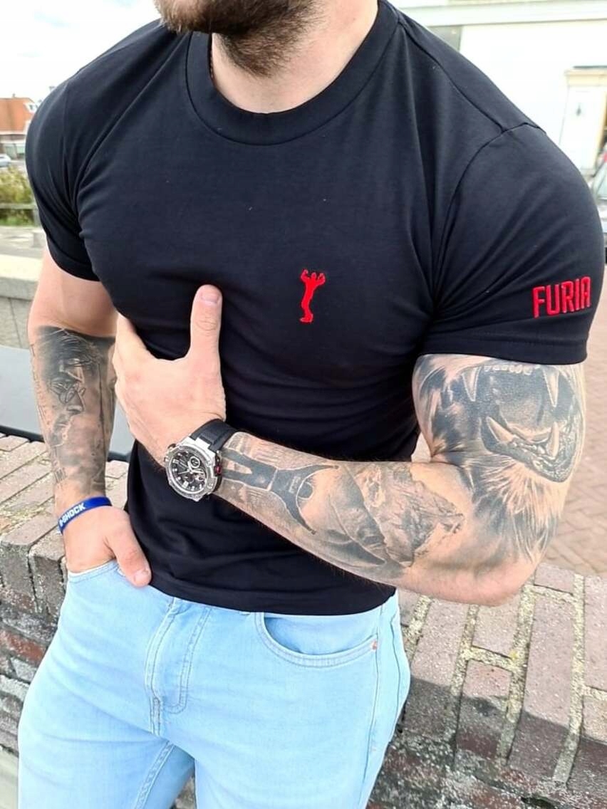 Koszulka męska, czarna kulturysta haft sklep Furia