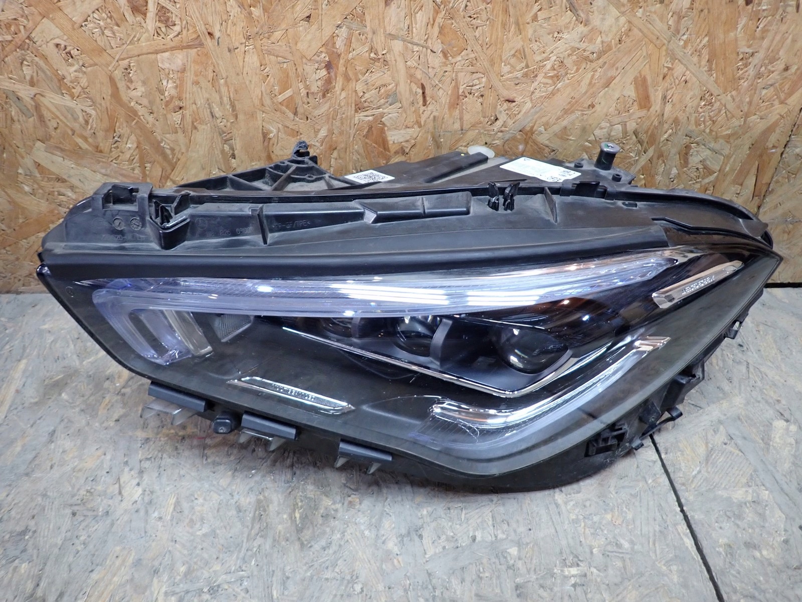 light left REFLEKTOR left FULL LED MERCEDES CLA 118 2019- A1189066901