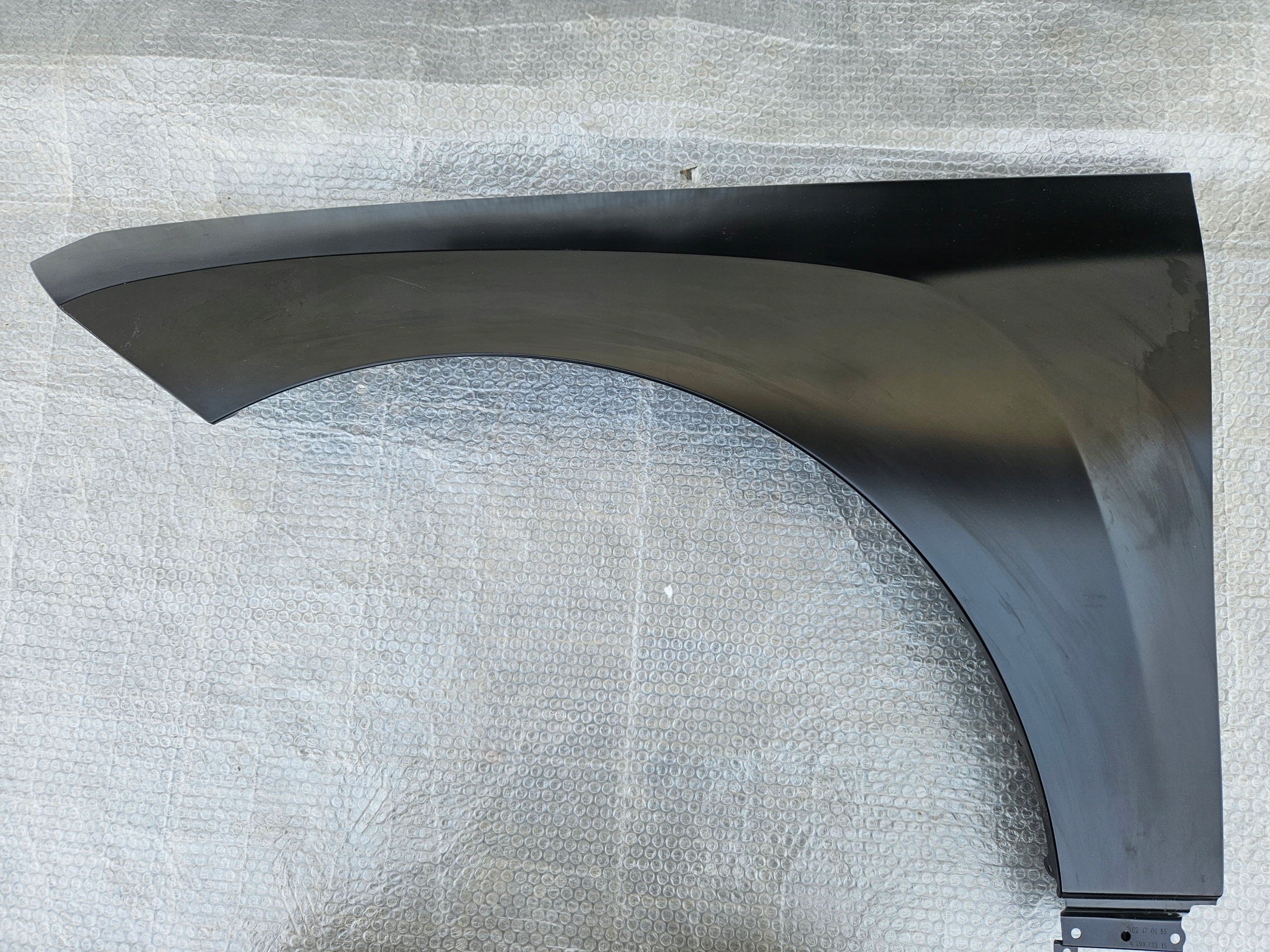 BMW IX I20 BŁOTNIK PRZÓD LEWY NOWY ORYG 9491725