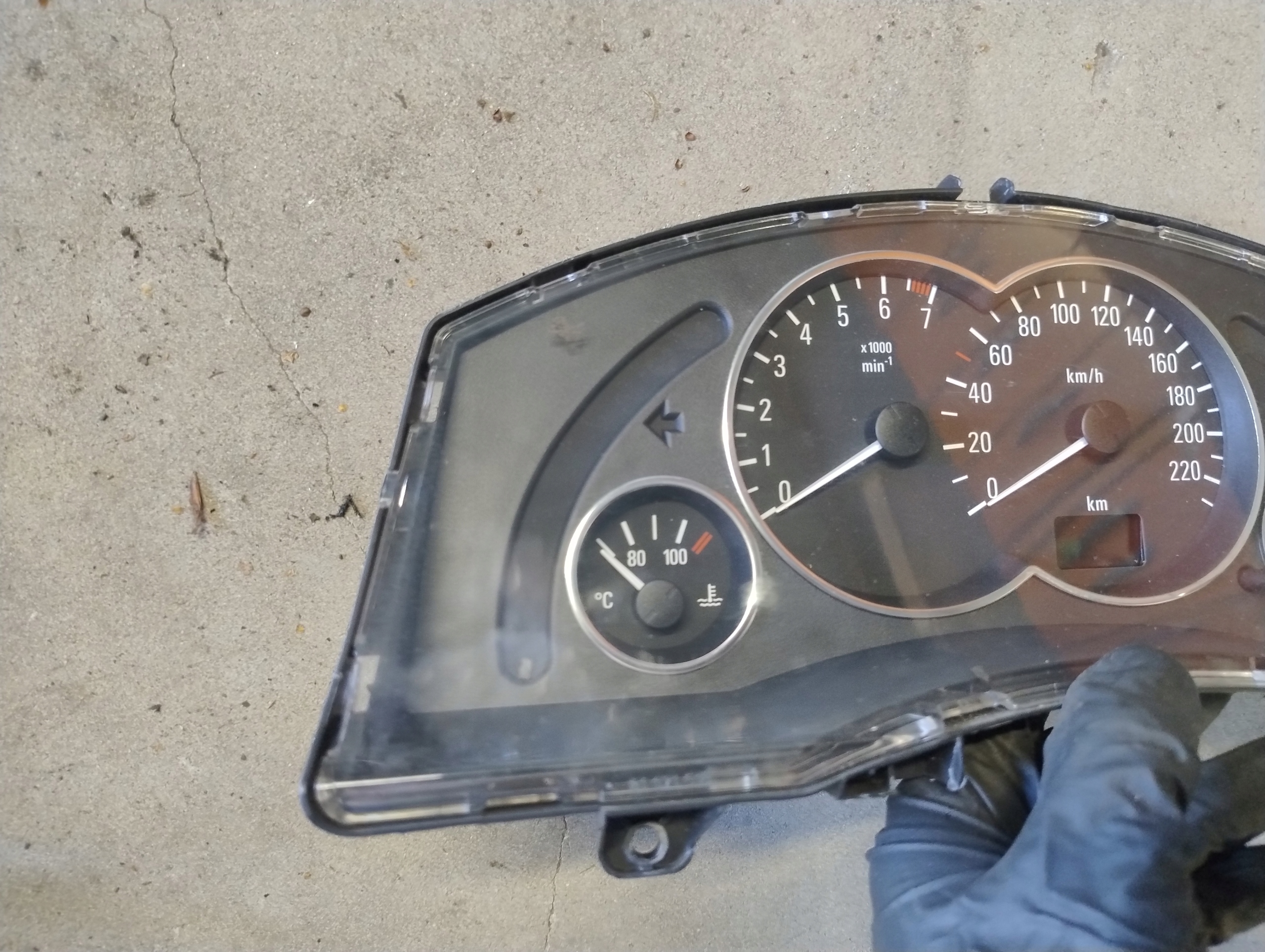 OPEL MERIVA A dials EUROPA 13173382 XU
