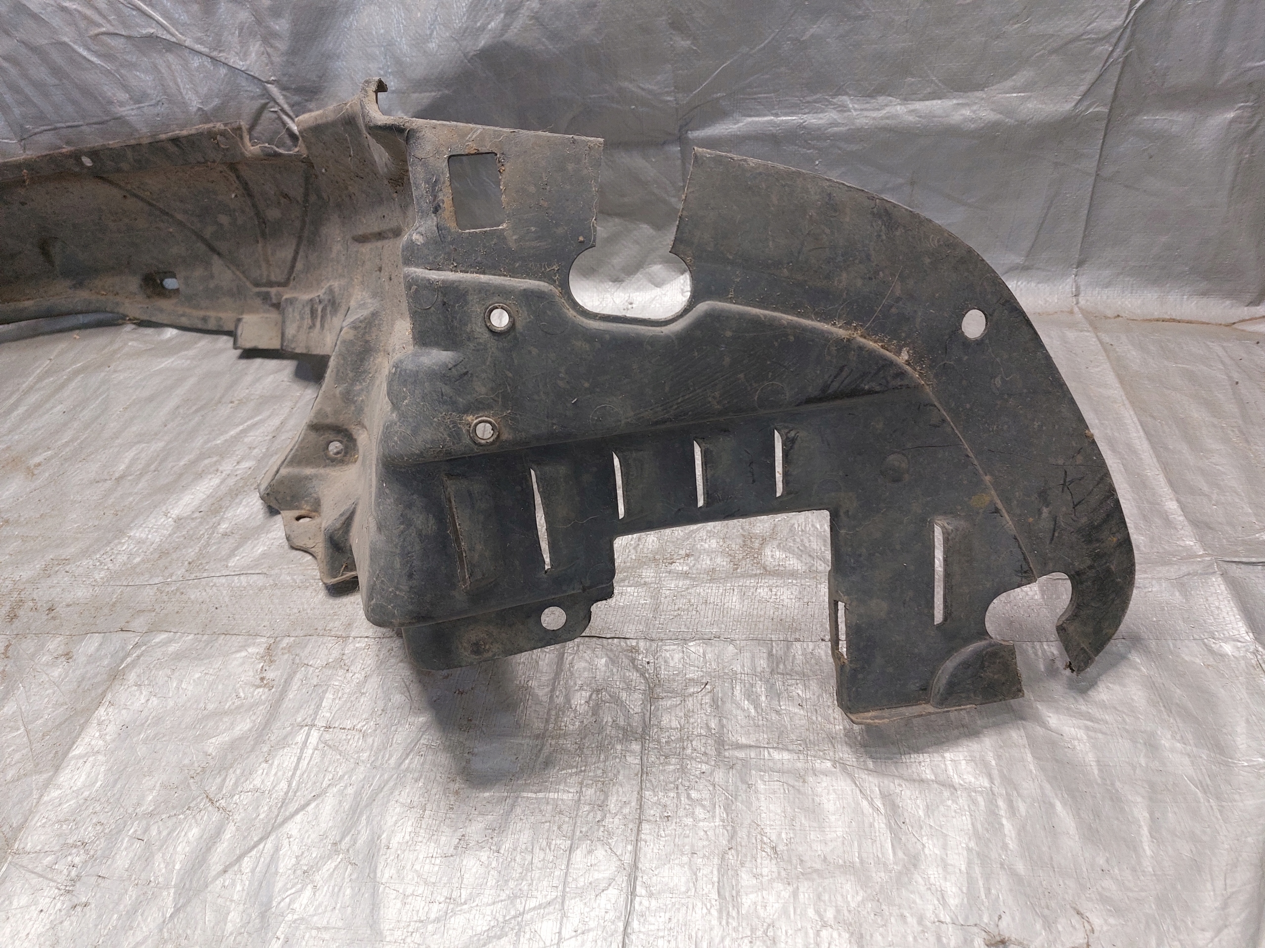 mudguard right front HONDA ACCORD 6 VI