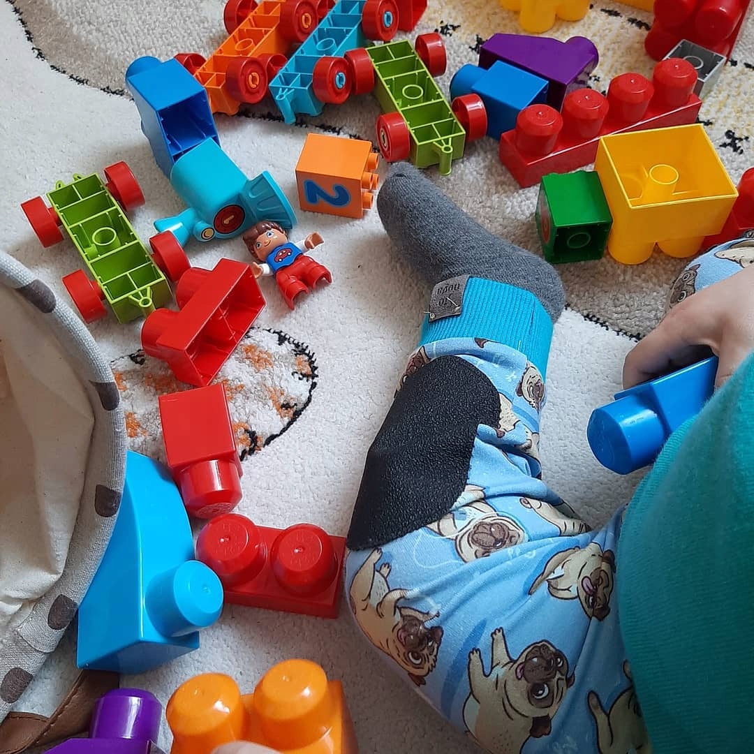 Spodnie do raczkowania dla niemowląt i nie tylko Materiał dominujący bawełna