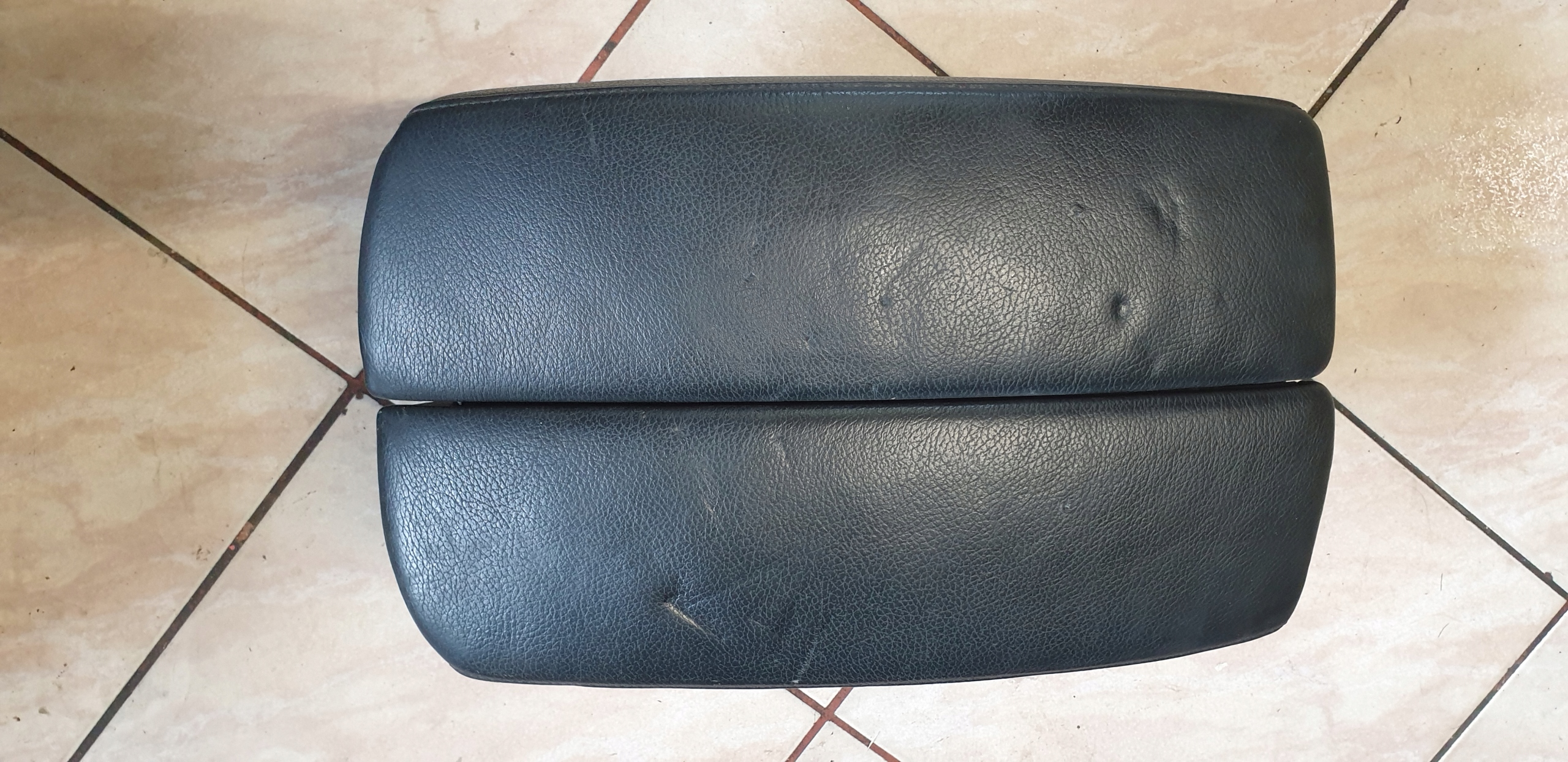 armrest central black leather passenger compartment BMW X5 E70 X6 71 E71 OE EU