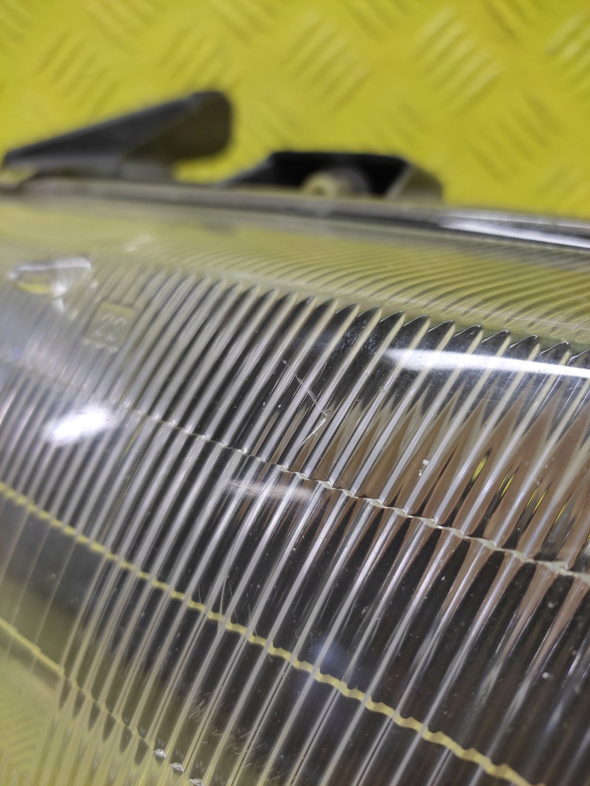 CHEVROLET BERETTA REFLEKTOR light left front