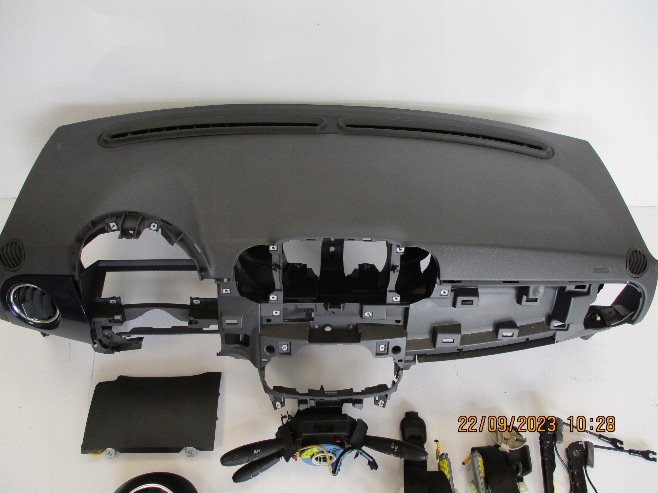 dashboard FIAT 500 LIFT black