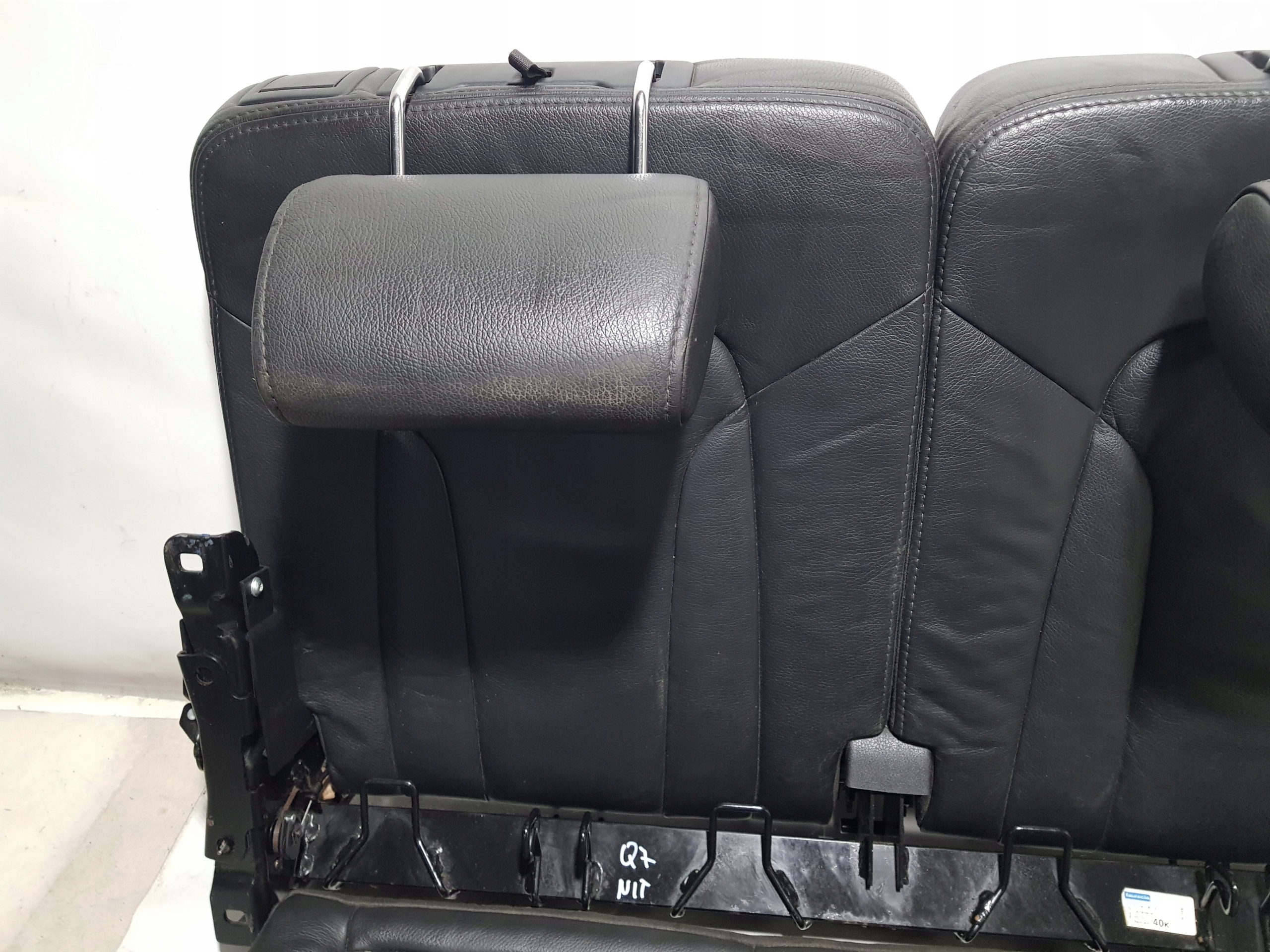 AUDI Q7 4L seats boot 3 RZAD 7 OSOBOWE black,