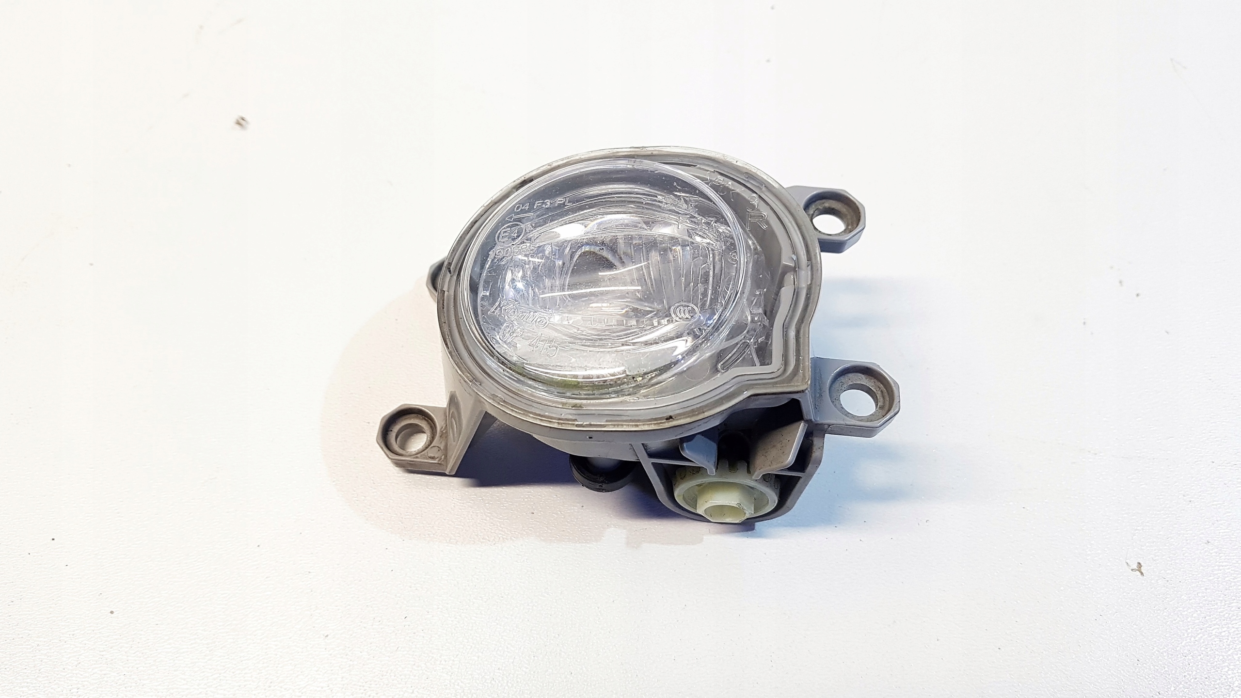 TOYOTA YARIS IV P13 YARIS CROSS COROLLA XII E21 PRIUS C-HR HALOGEN LED DRL