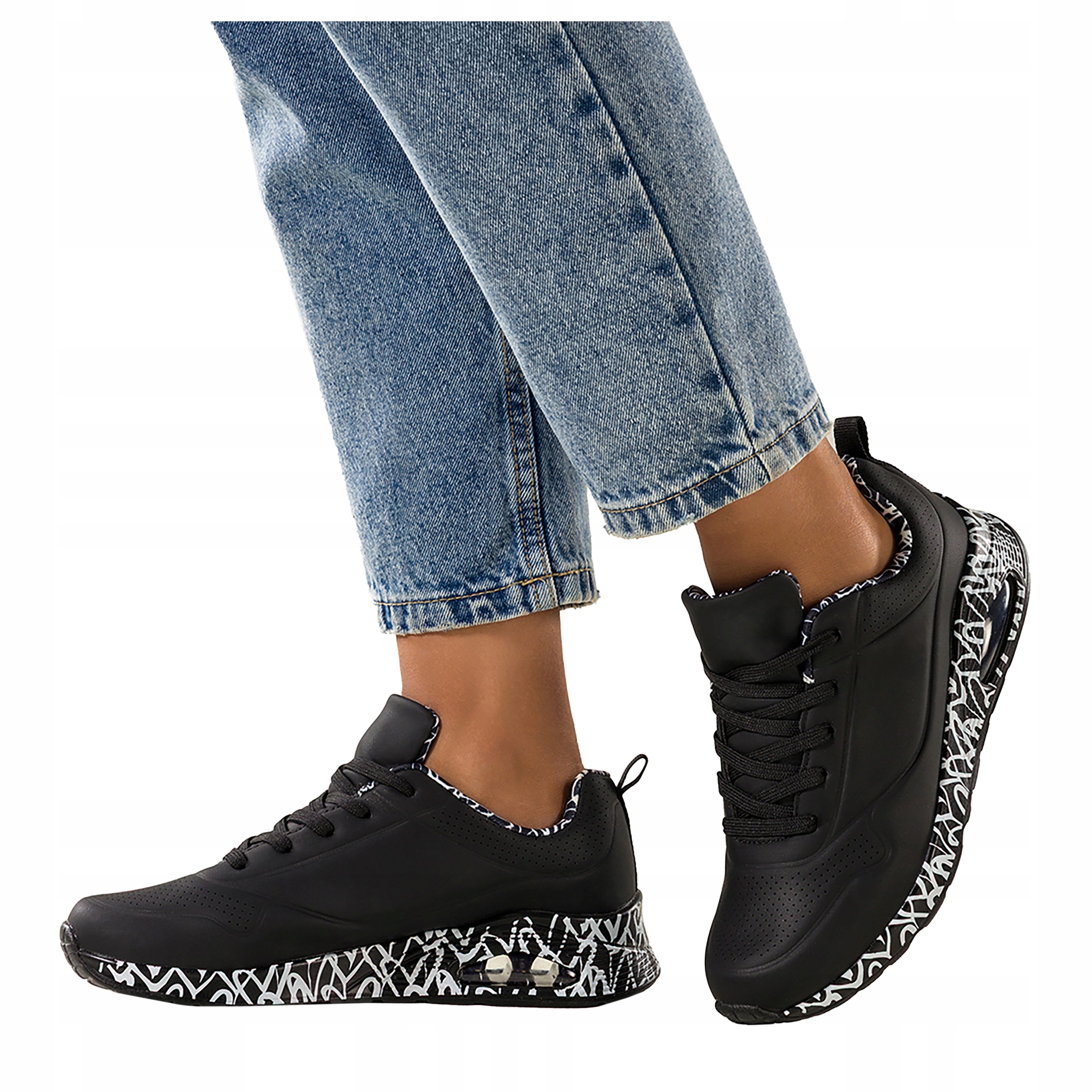 Černé Tenisky Dámské Pohodlné Sportovní Lehké Šněrovací S Vzorem r 38