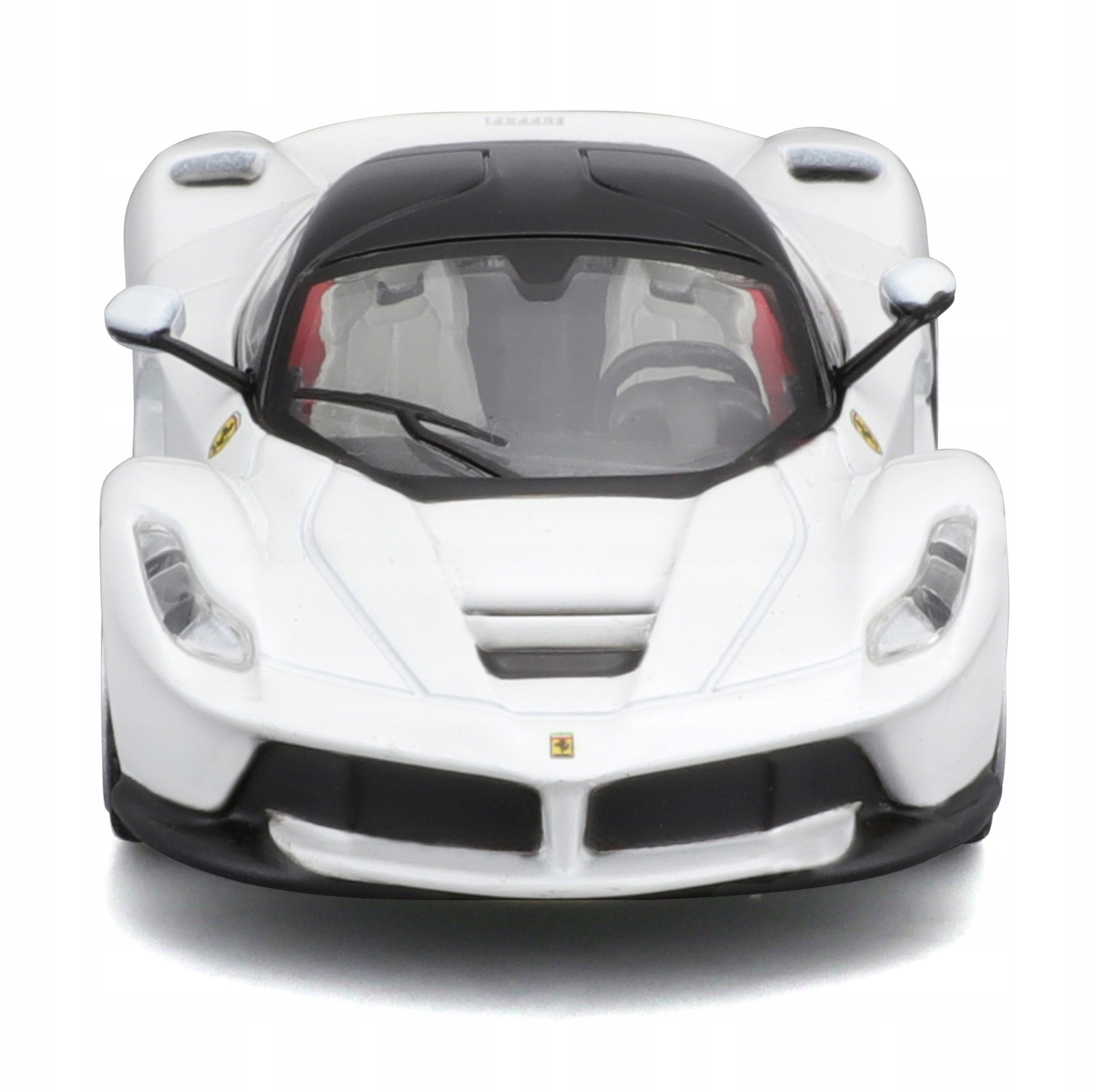 LaFerrari 1:43 Bburago SIGNATURE 18-36902 BIAŁY MODEL WŁOSKIEGO SAMOCHODU Kolor dominujący biel