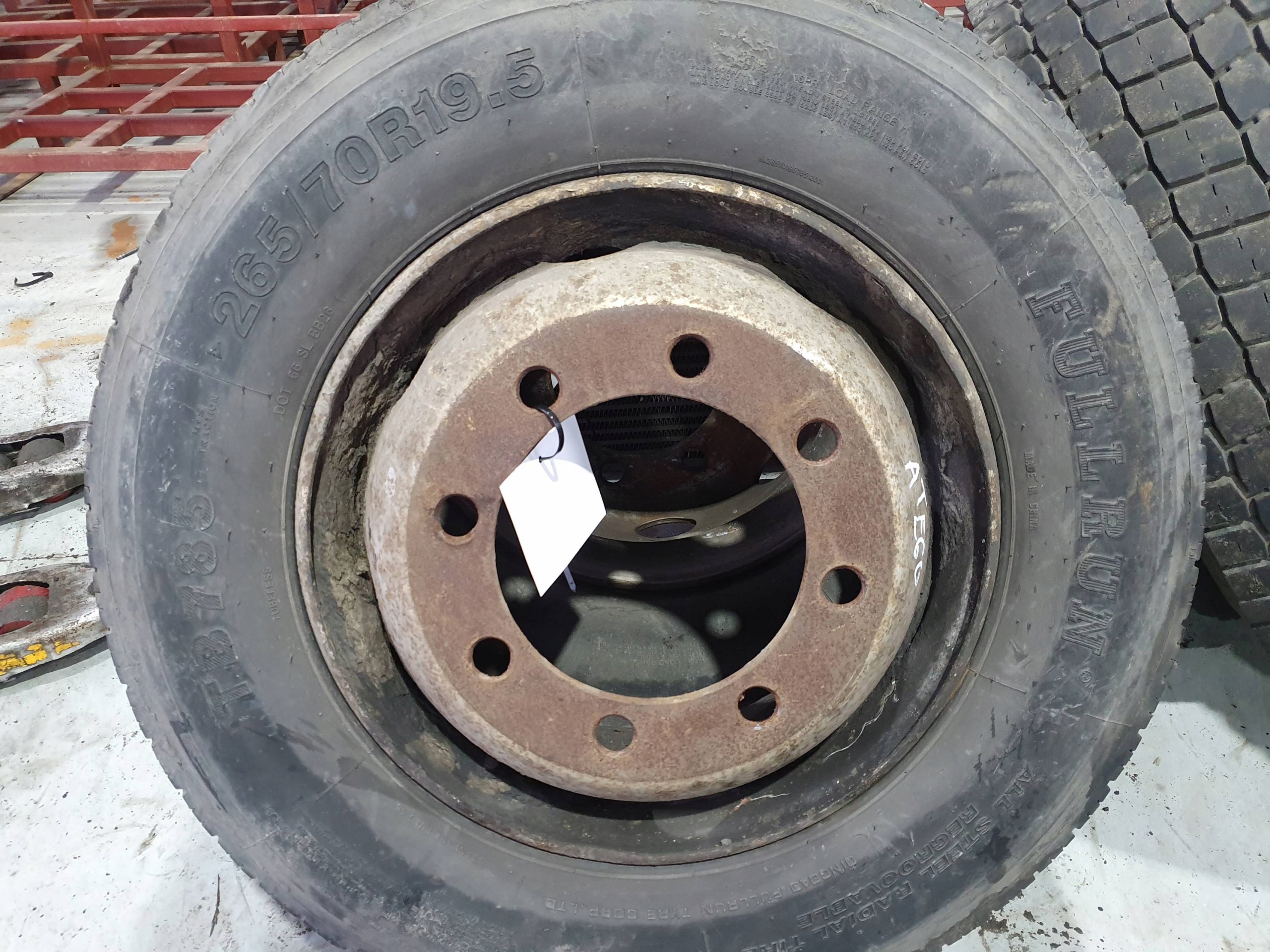 Обід 19.5 X6. 75 MERCEDES ATEGO 1218