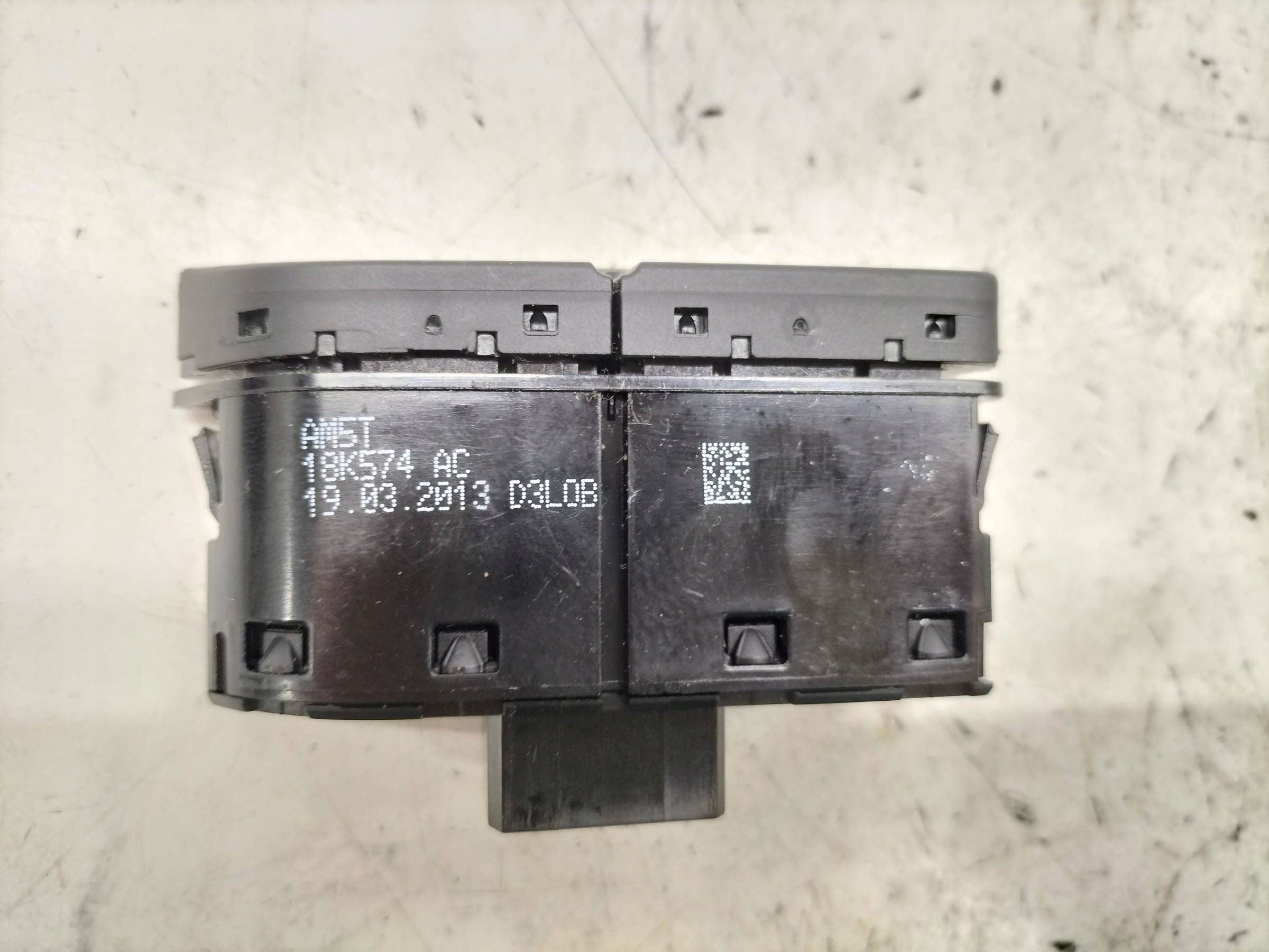 switch AM5T-18K574-AC Ford Focus Mk3 (2010-2019)