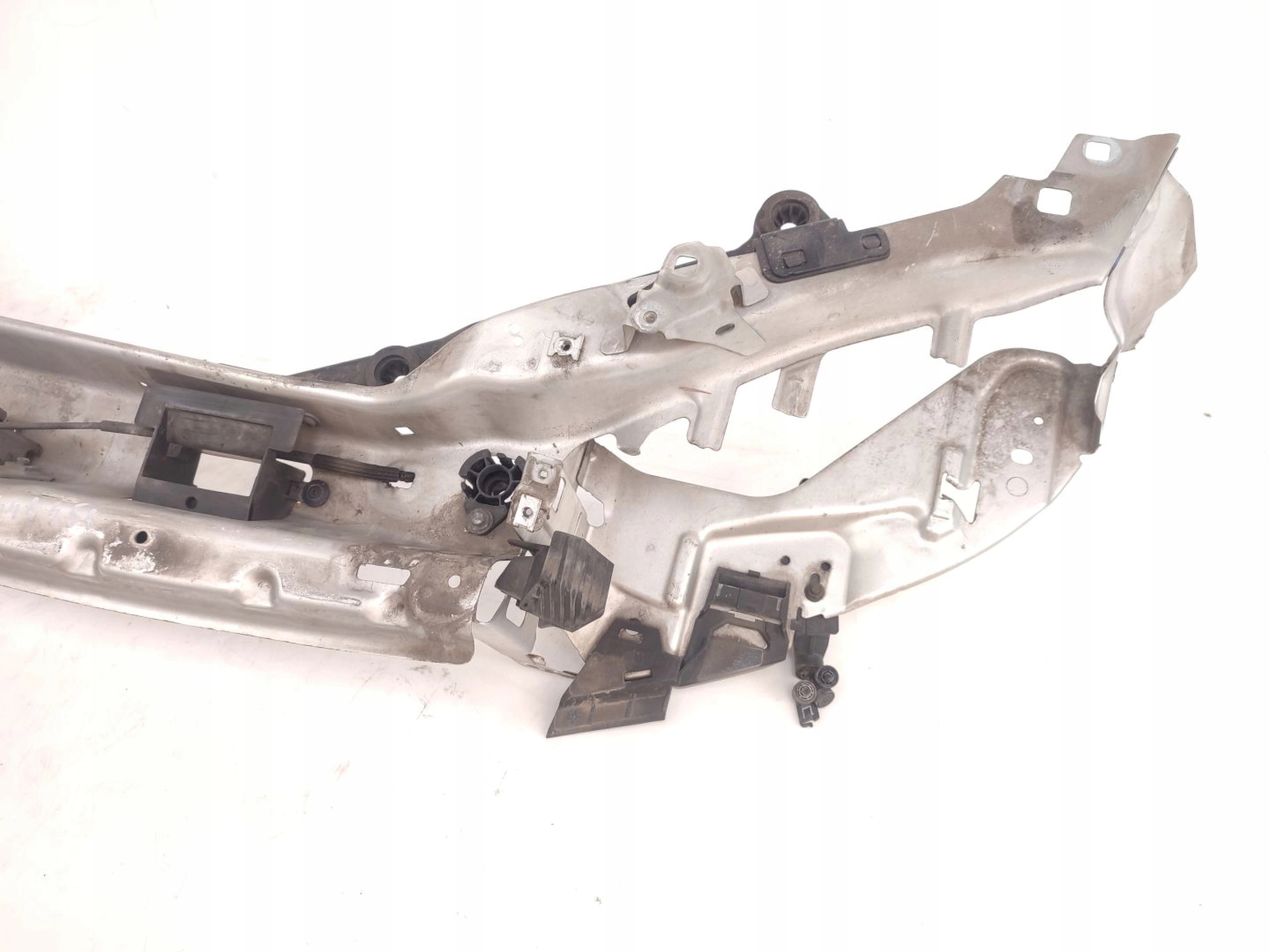 support panel for radiators upper VOLVO C70 II