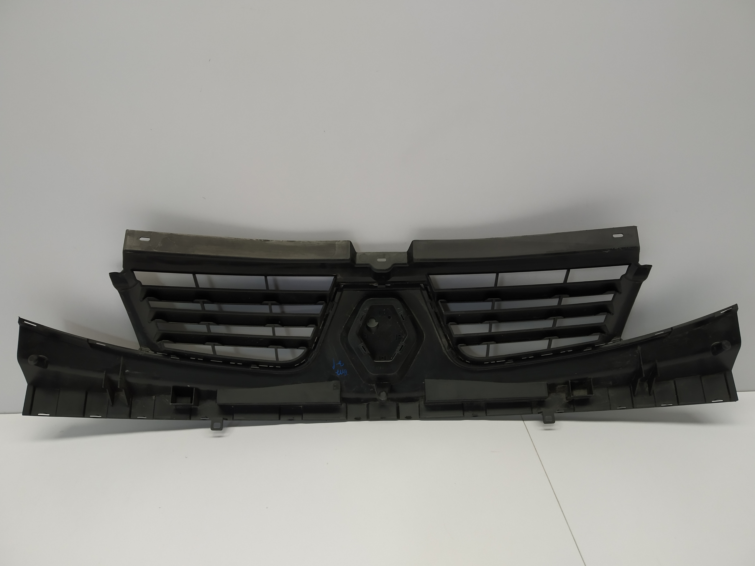 Renault Trafic lift grille grid support front grill II holder 623100247R