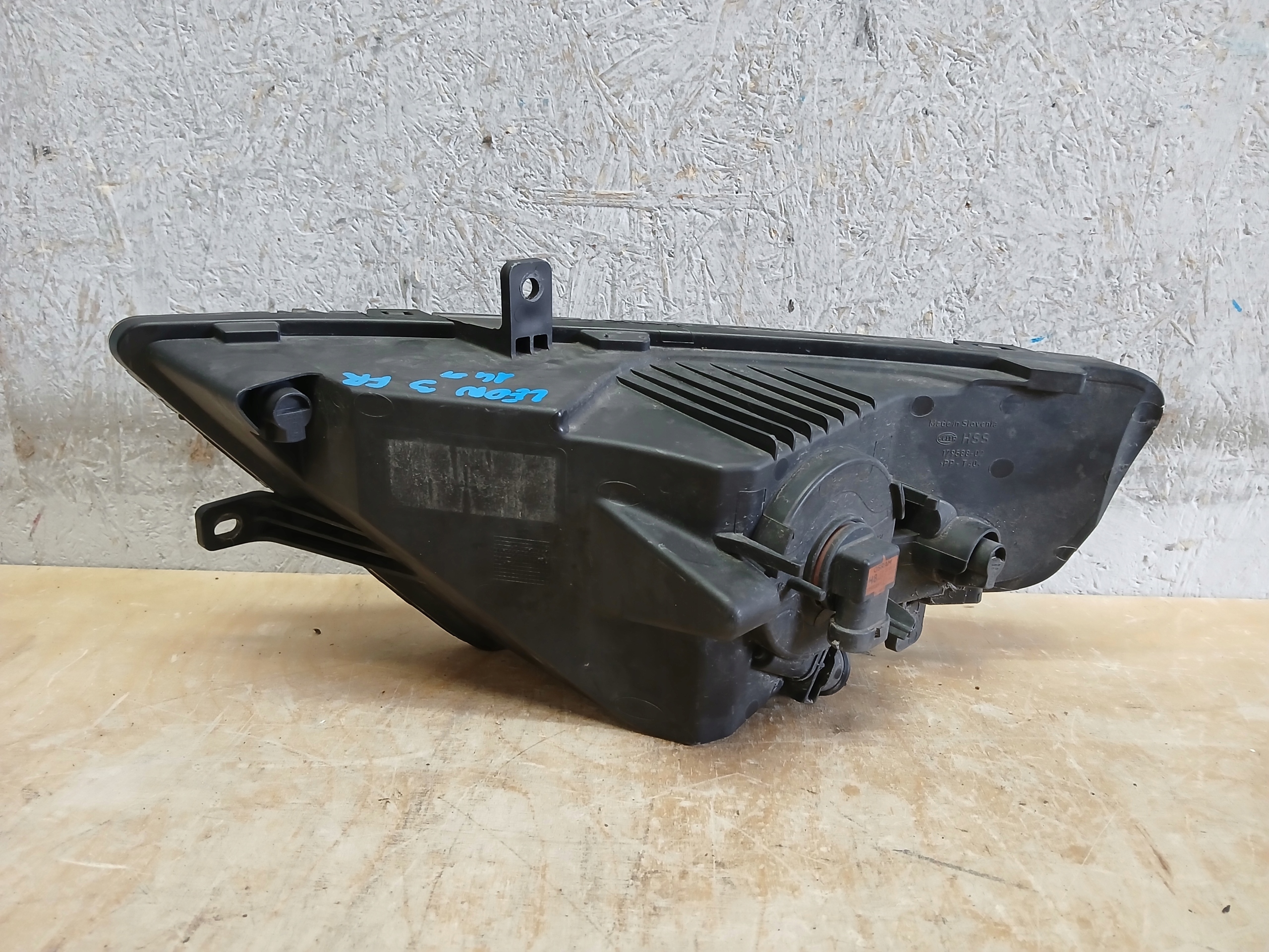 Nebelscheinwerfer rechts SEAT LEON III 3 FR 13-17 5F0941