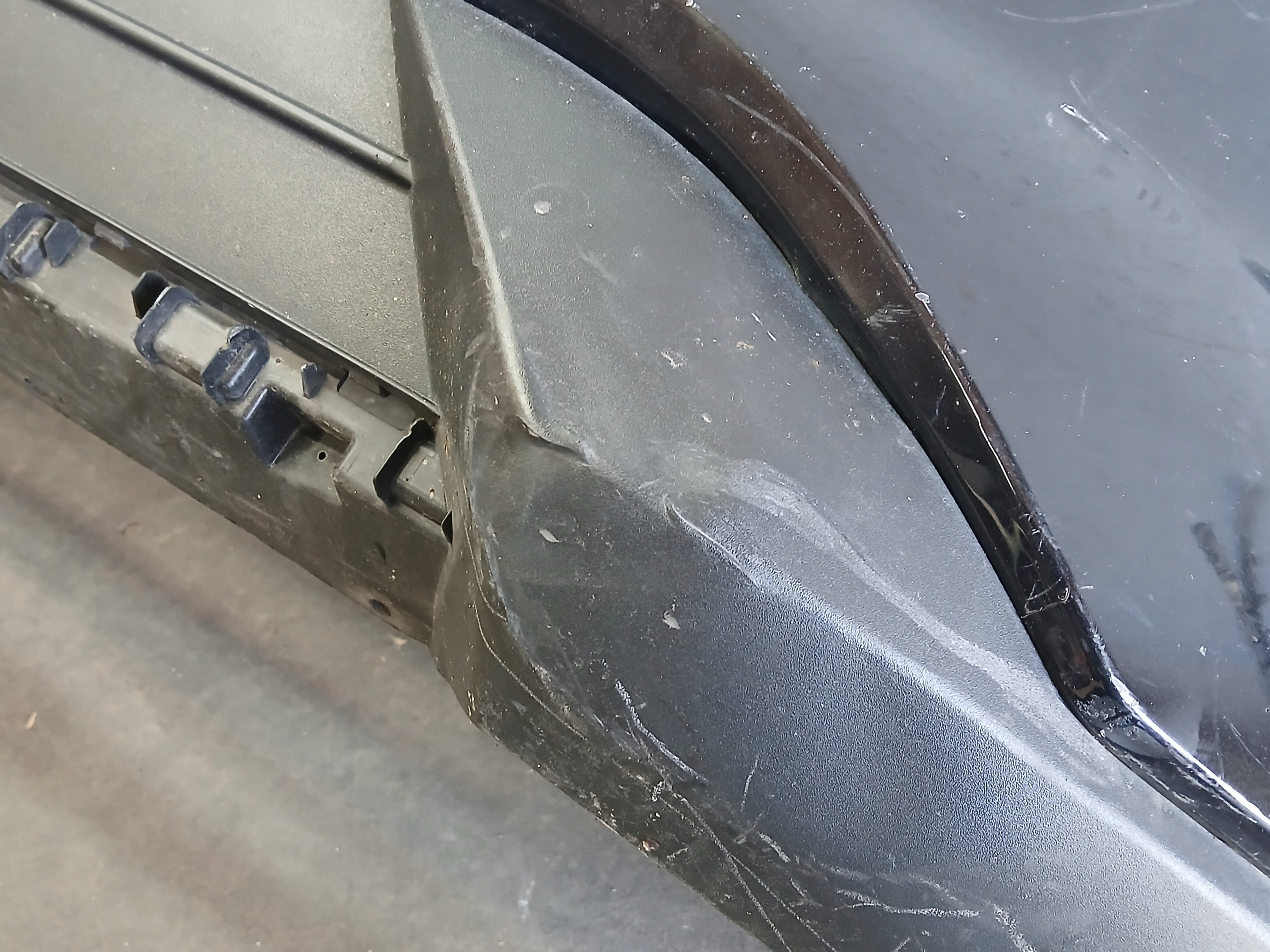 nárazník předek FORD KUGA MK3