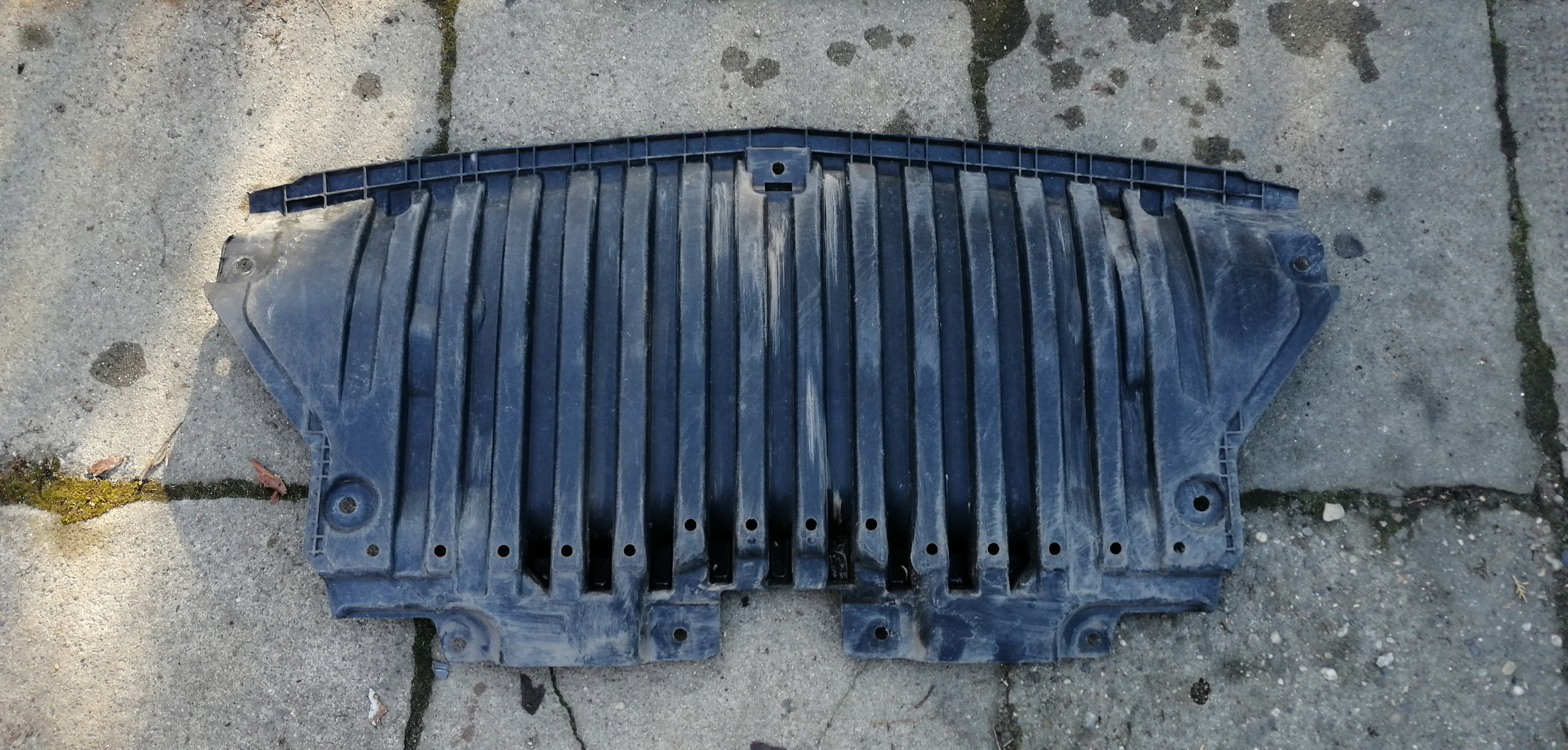 A2135200100 - Бампер для Mercedes E-Class W213 2016-2020