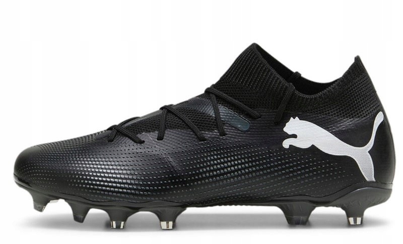 Puma Buty piłkarskie Korki Future 7 Match Fg/ag r.40,5