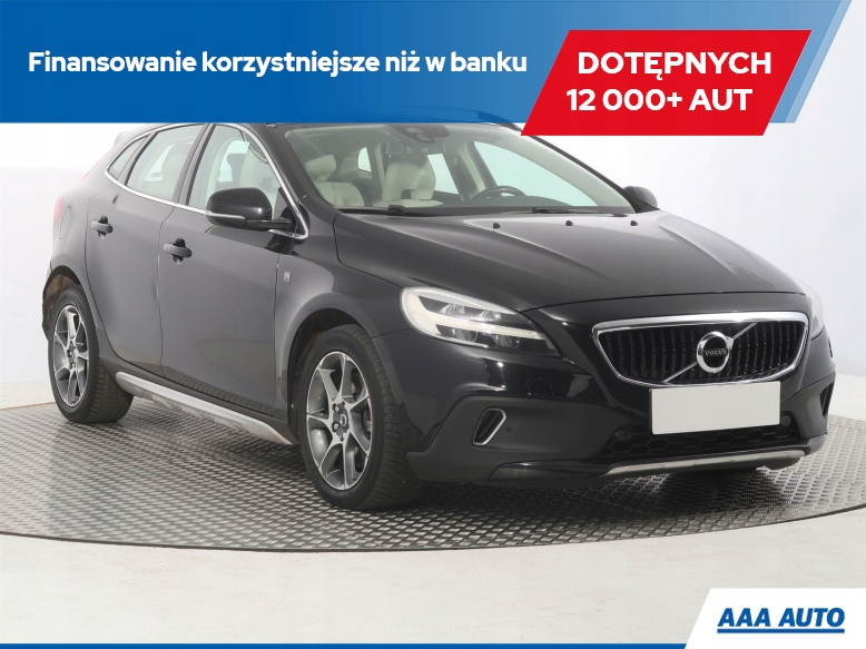 Volvo V40 Cross Country 2.0 D3, Salon Polska