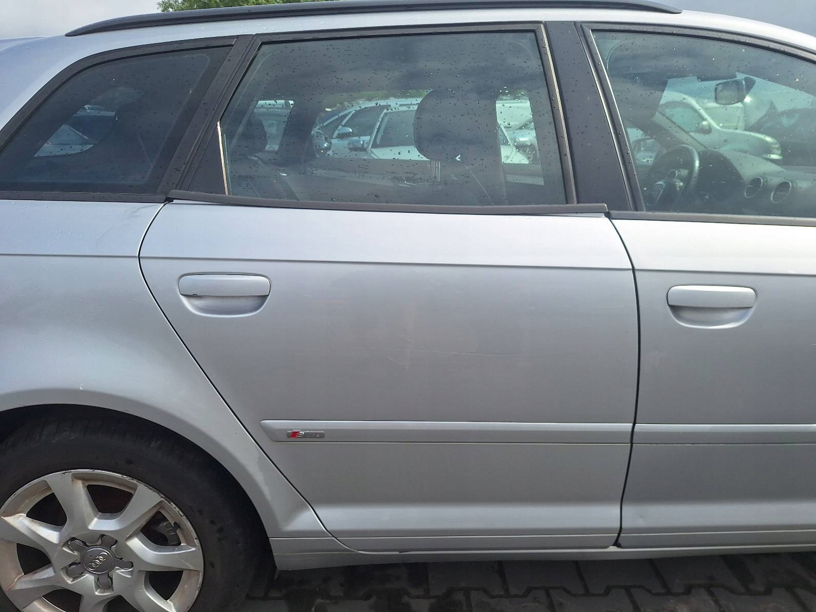 door complete right rear part AUDI A3 8P LY7W