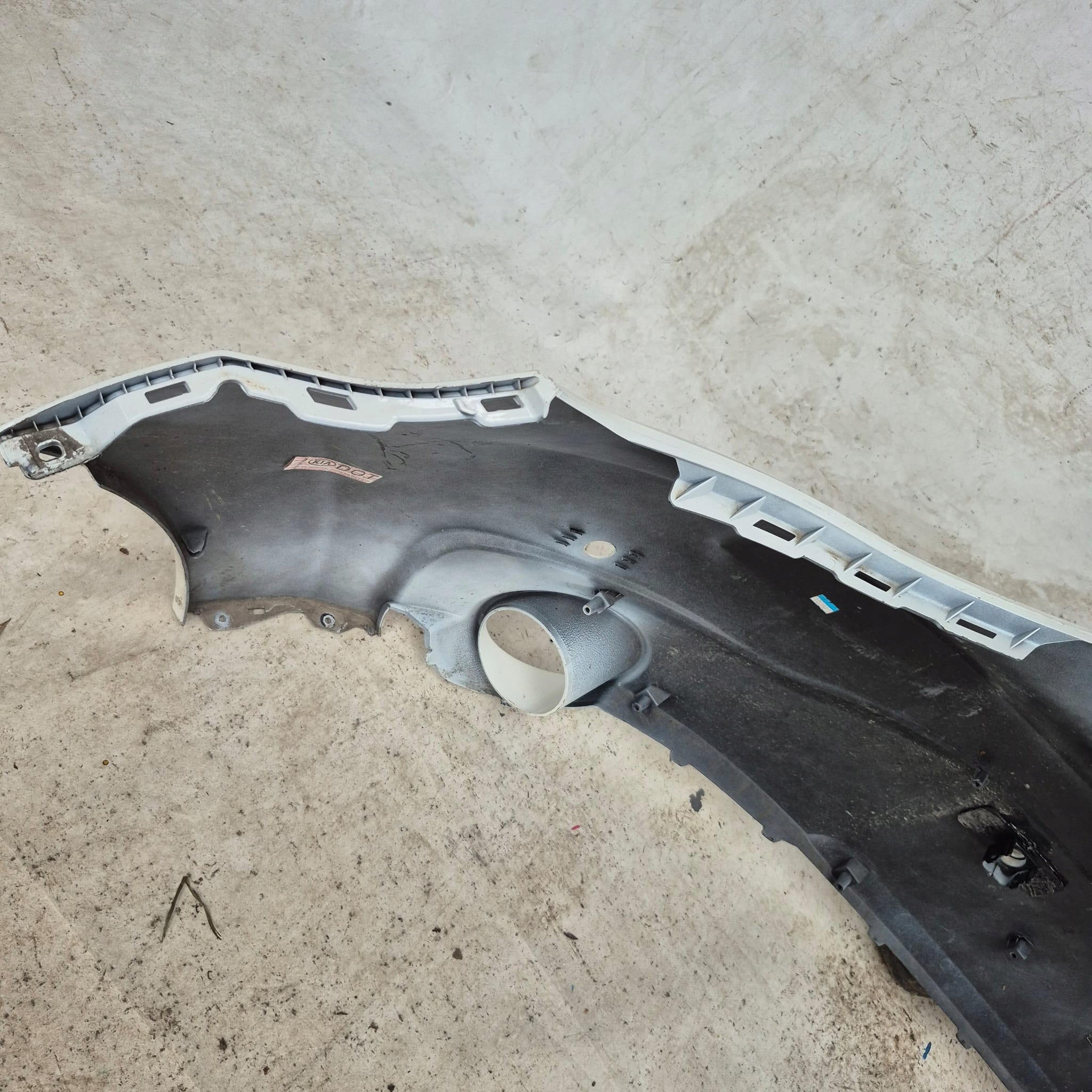 KIA SOUL EV ELECTRIC and 2014-bumper front front PDC 86511-E4000