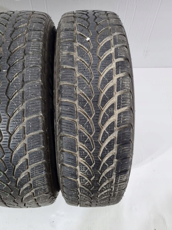 Opony K2690 Bridgestone 195/65R15 zimowe komplet Marka Bridgestone