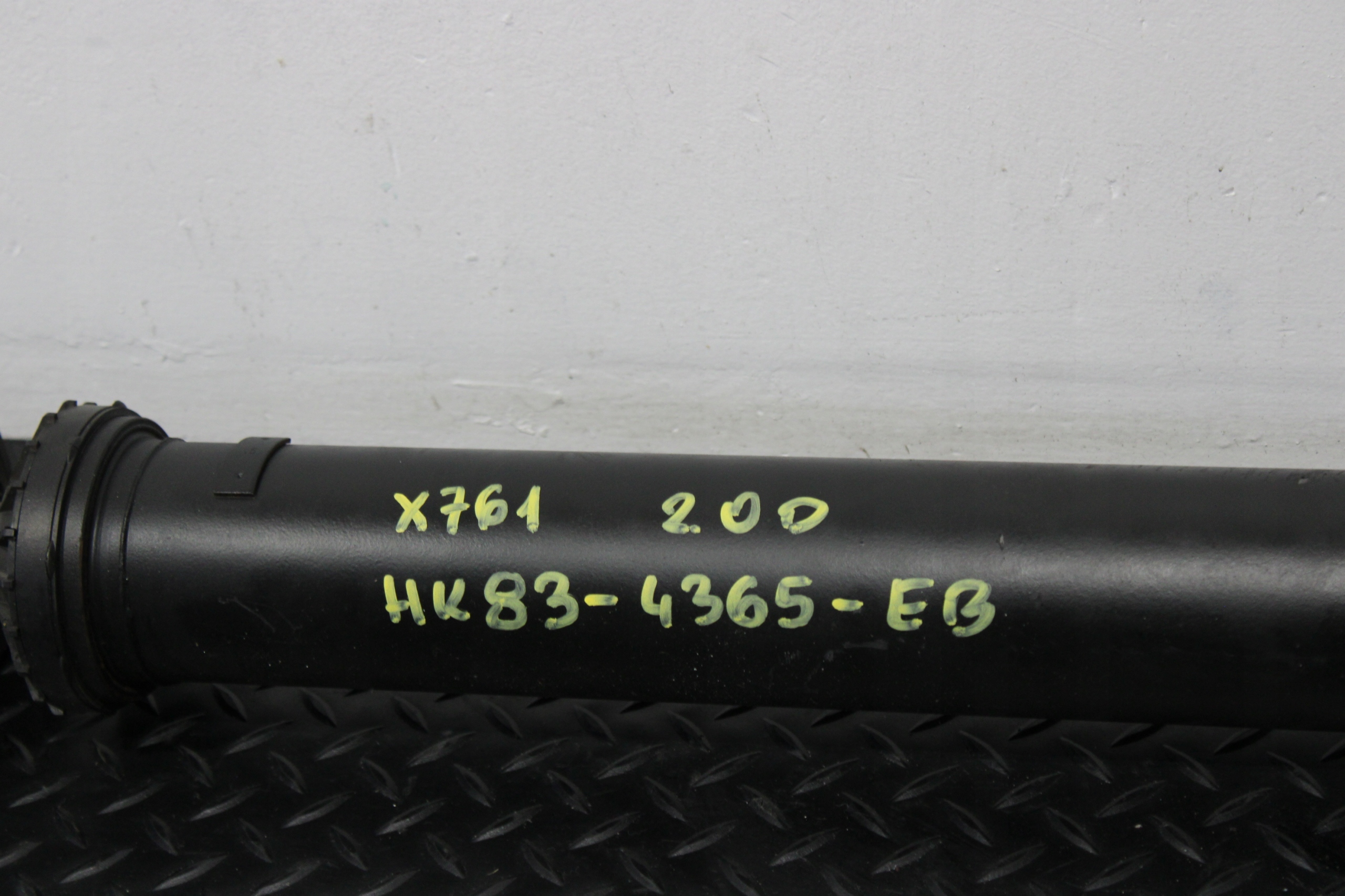 cardan KARDAN JAGUAR F-PACE X761 HK83-4365-EB