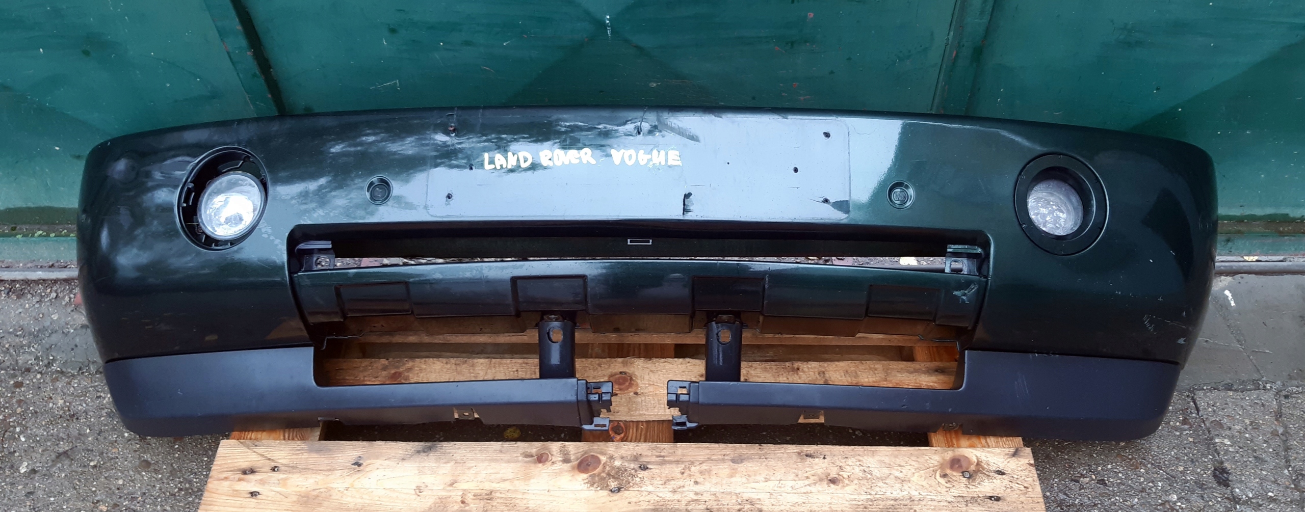 LAND ROVER VOGUE 2006R bumper front PDC complete
