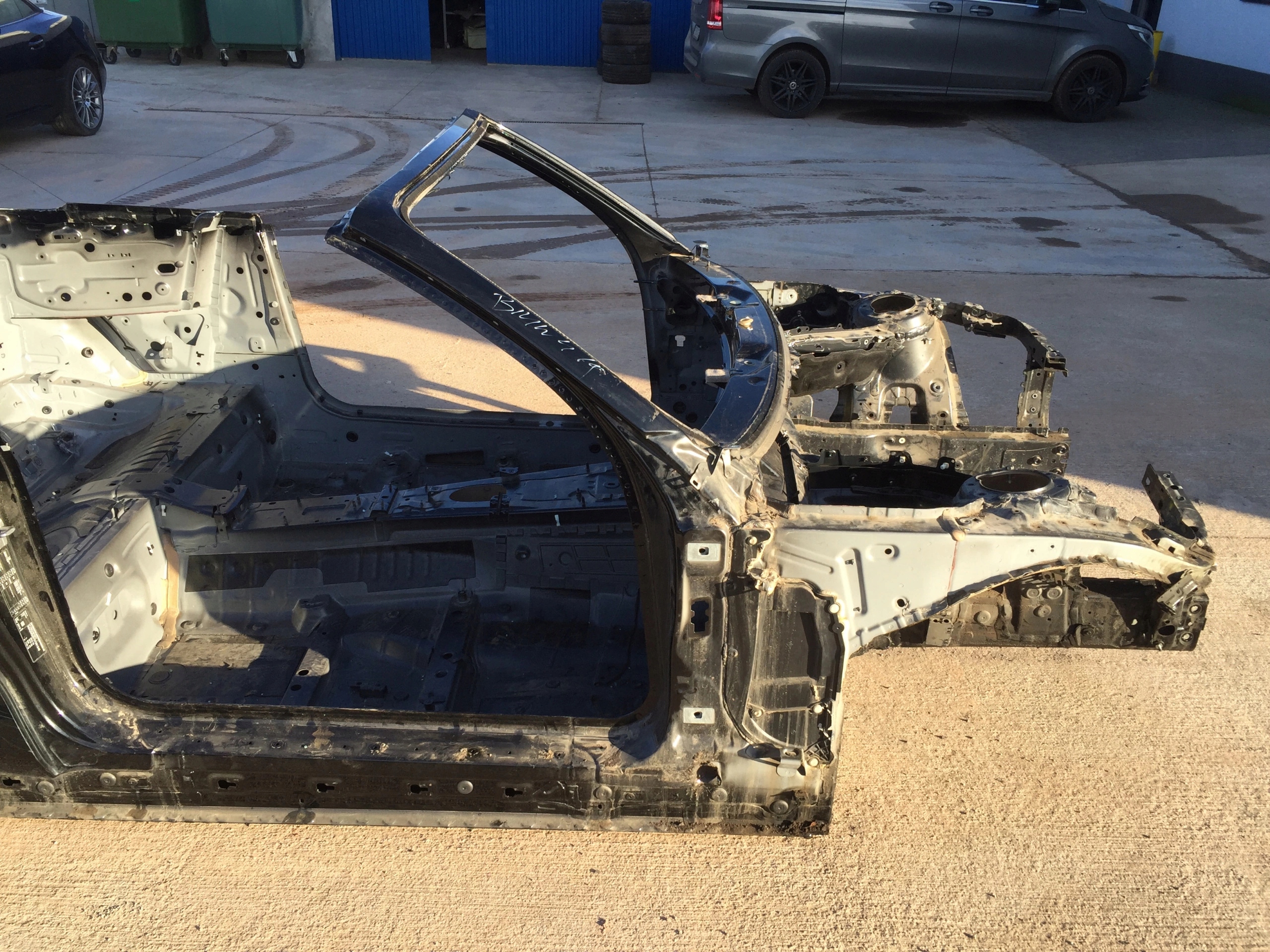 BMW 2 F23 CABRIO PRAWA ĆWIARTKA PRZÓD PRÓG PRAWY Producent części BMW OE