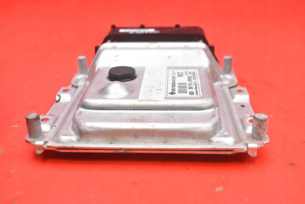 computer control unit of the engine 39110-2BRBD KIA CEED 2 II 1.4 16V 100 KM 12-15