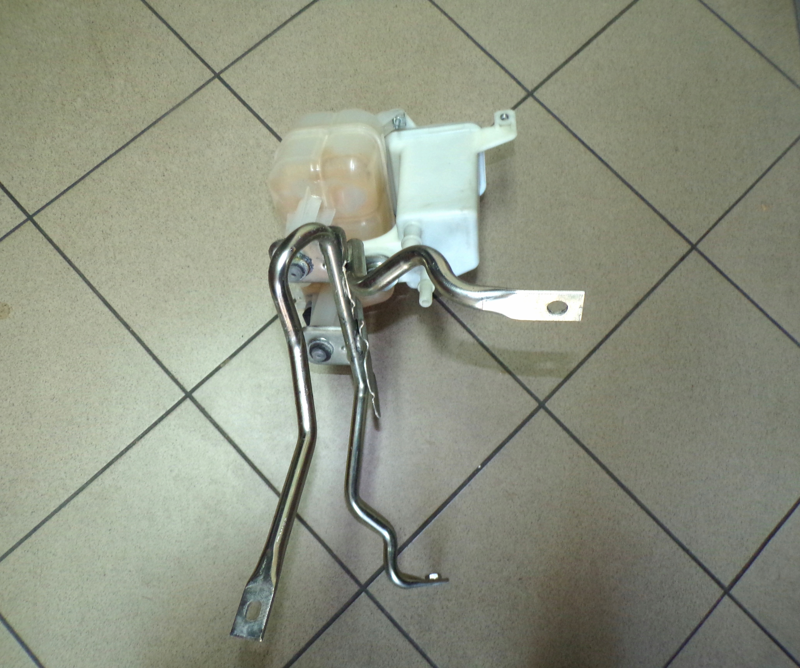 DUCATO JUMPER BOXER 14- Scheibenwaschbehälter Z Sensor + der Lenkung