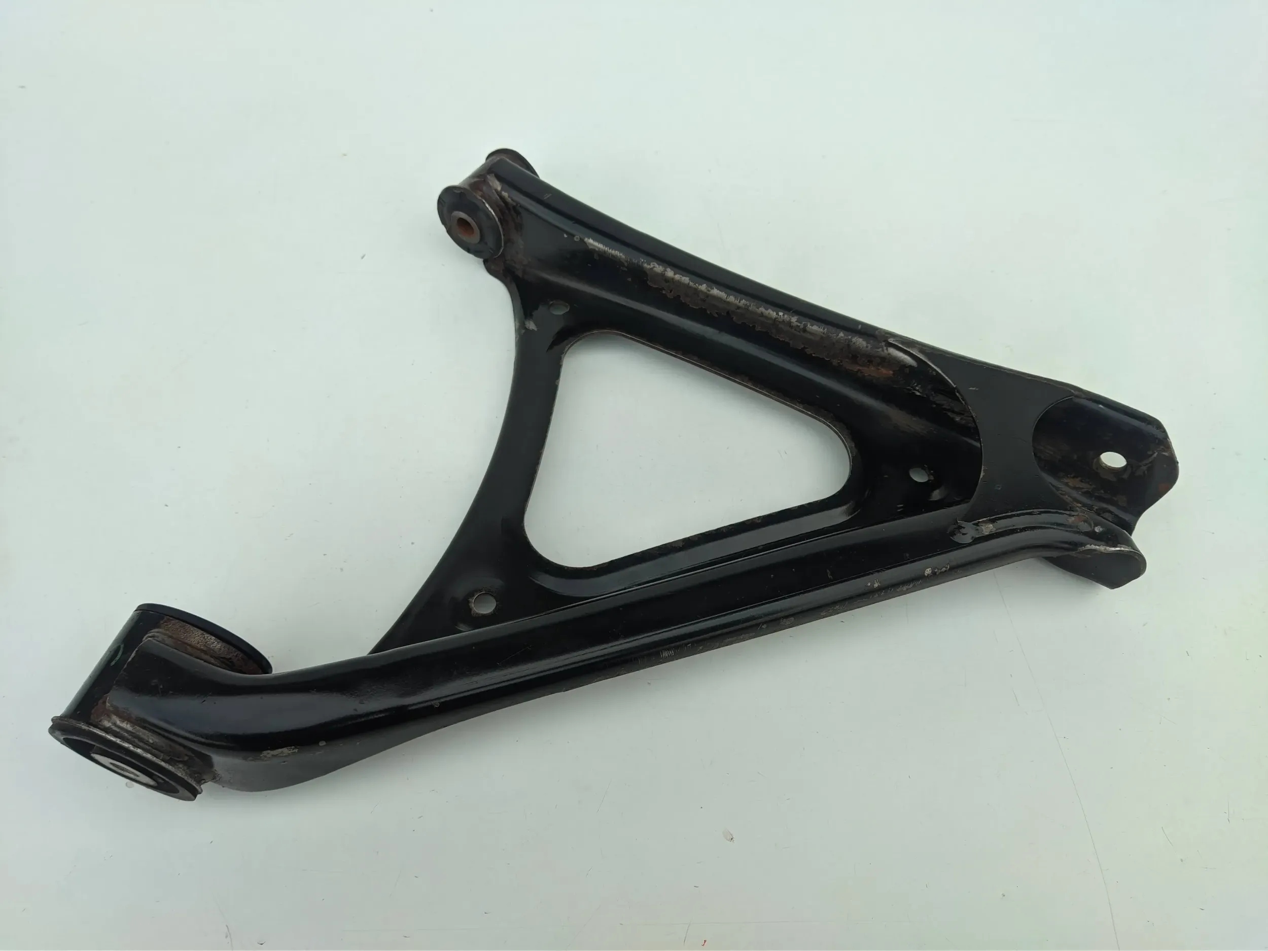 arm left front AUDI Q7 4L 7L0505351AA