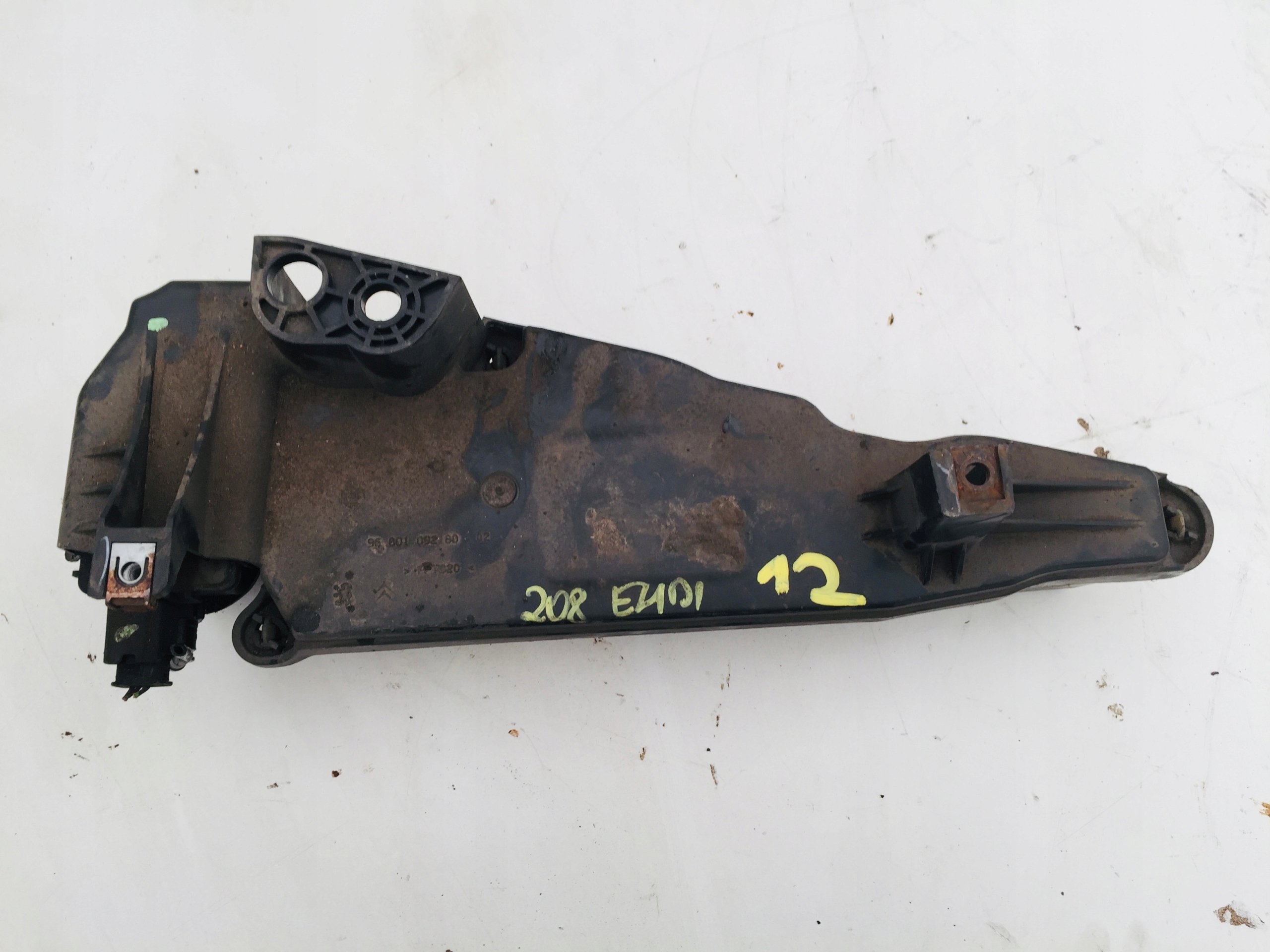 БАК FAP РІДИНА PEUGEOT 208 2008 1.4 EHDI NR12