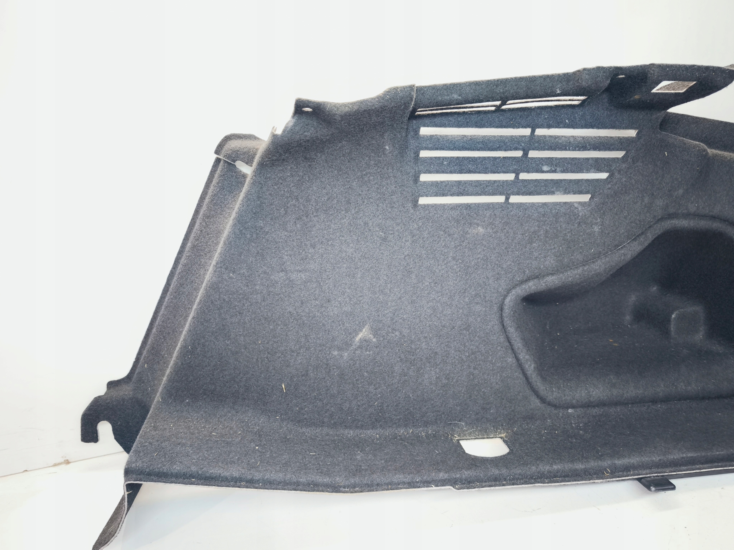boot upholstery right rear part AUDI A4 B9 sedan 8W5863880B CA9