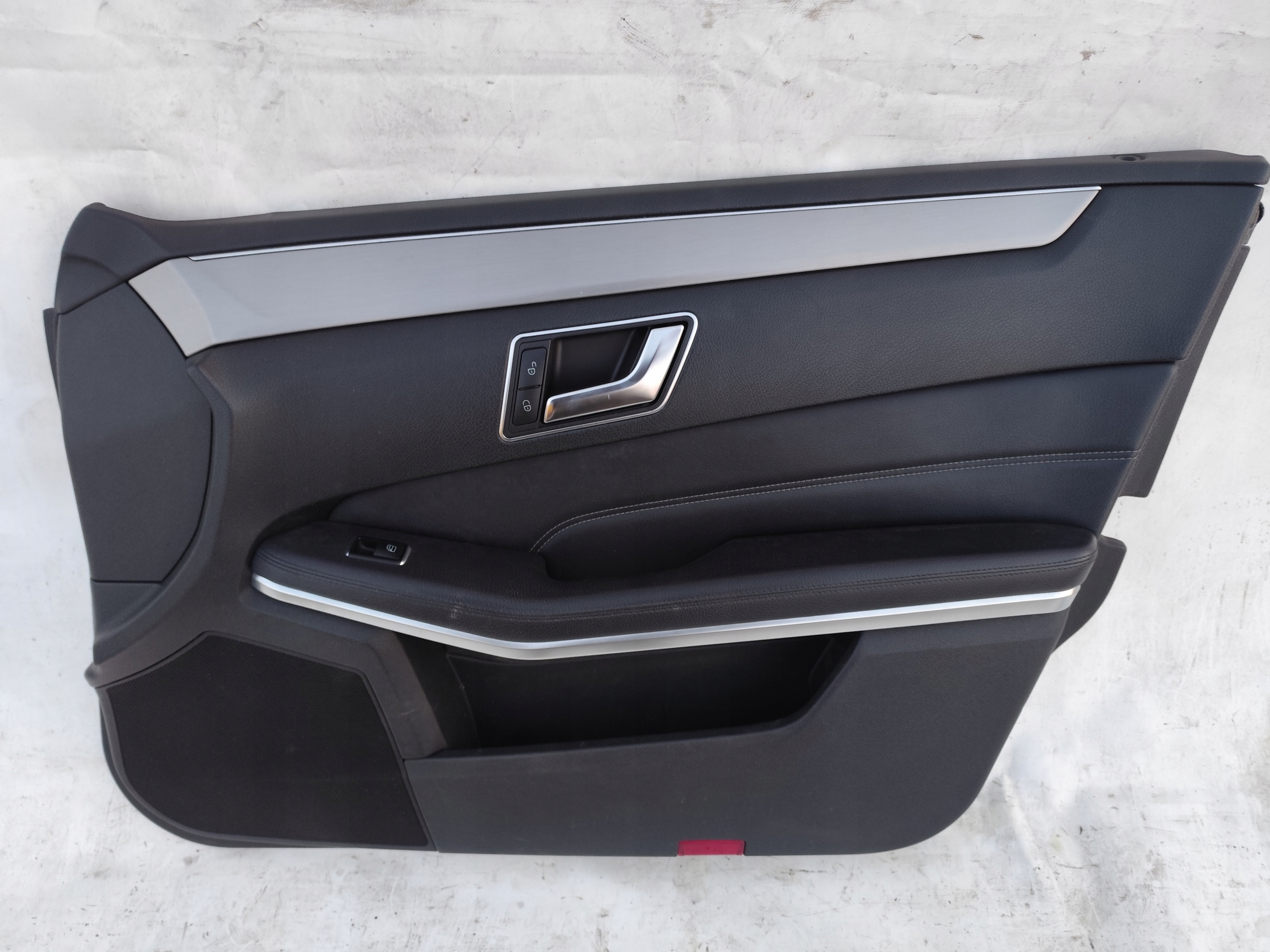 MERCEDES W212 upholstery door front right