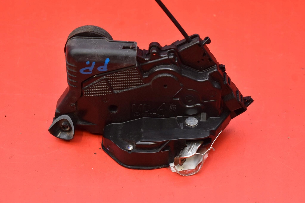 lock door right front front EU TOYOTA YARIS 2 II 05-09