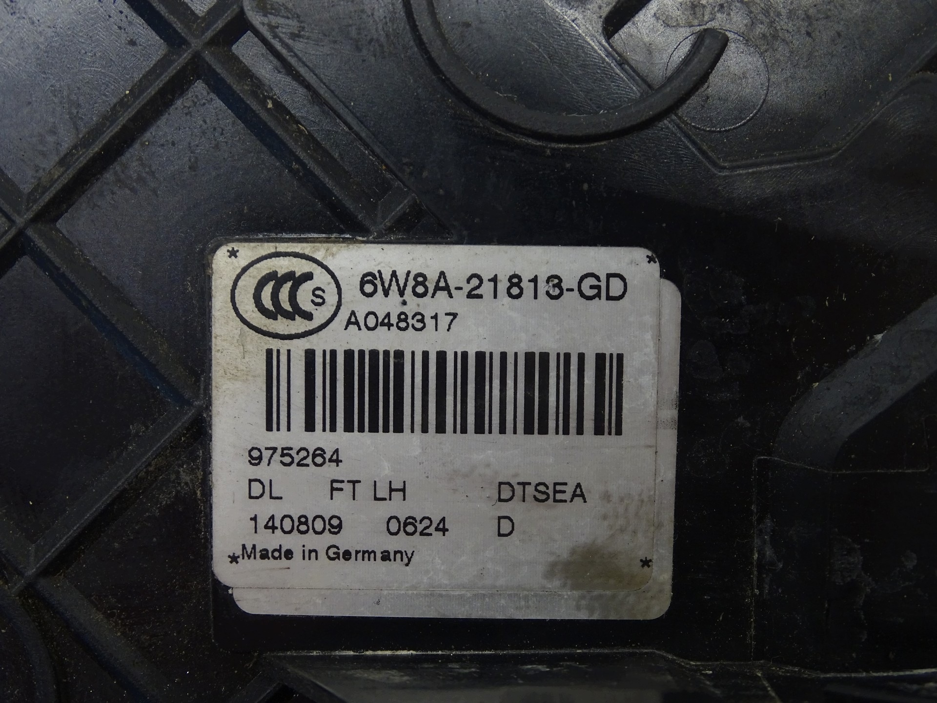 lock door left front JAGUAR XF X250 6W8A-21813-GD UK